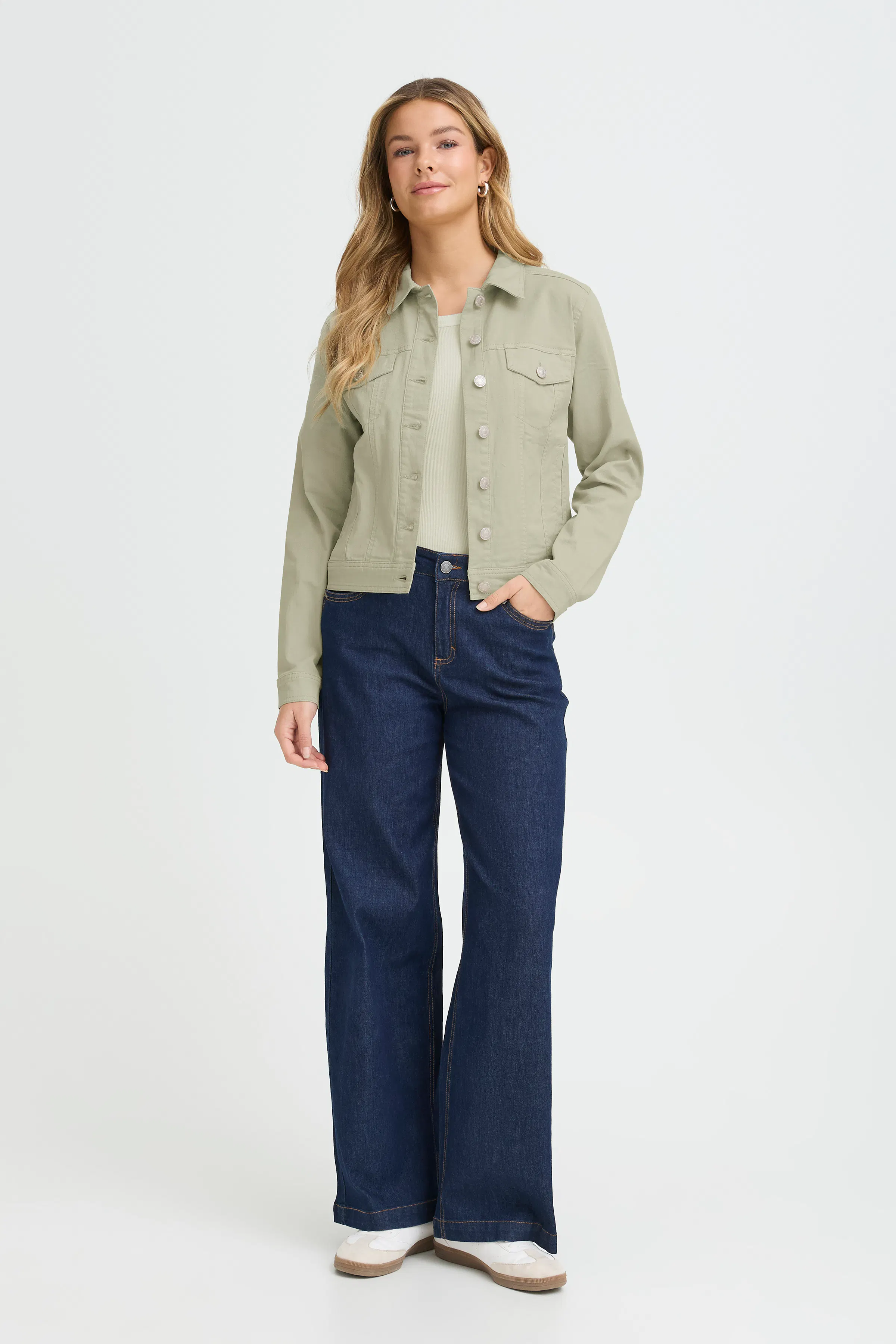 FRVOTWILL Casual jakke LOOKBOOK FRONT 20609189-160110