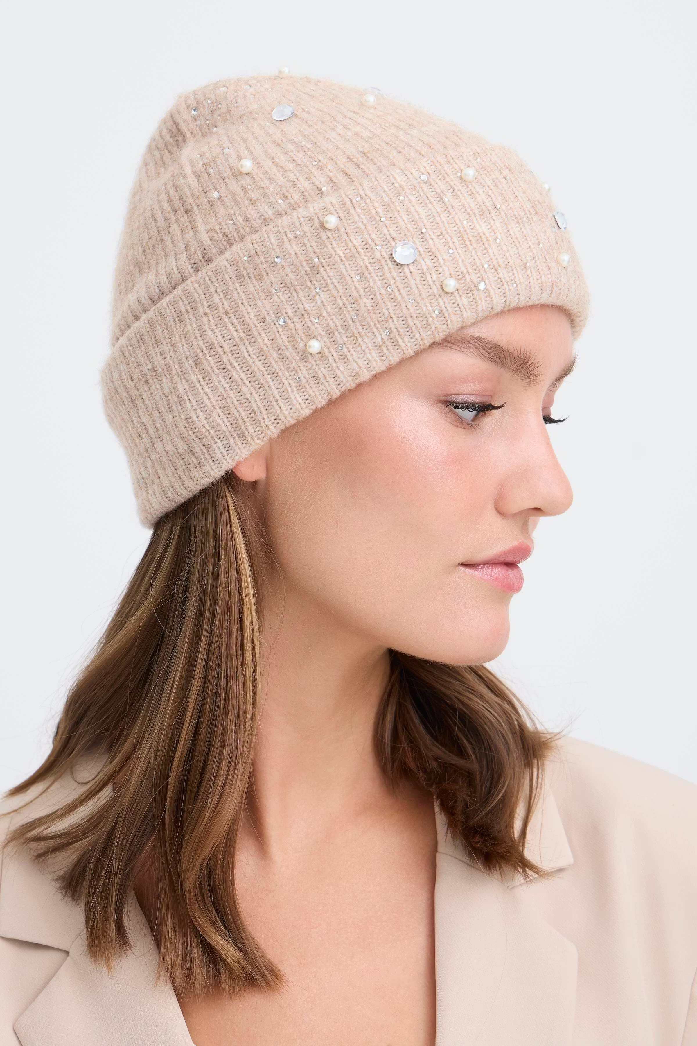 IAMACY Hue LOOKBOOK FRONT 20124752-1304011