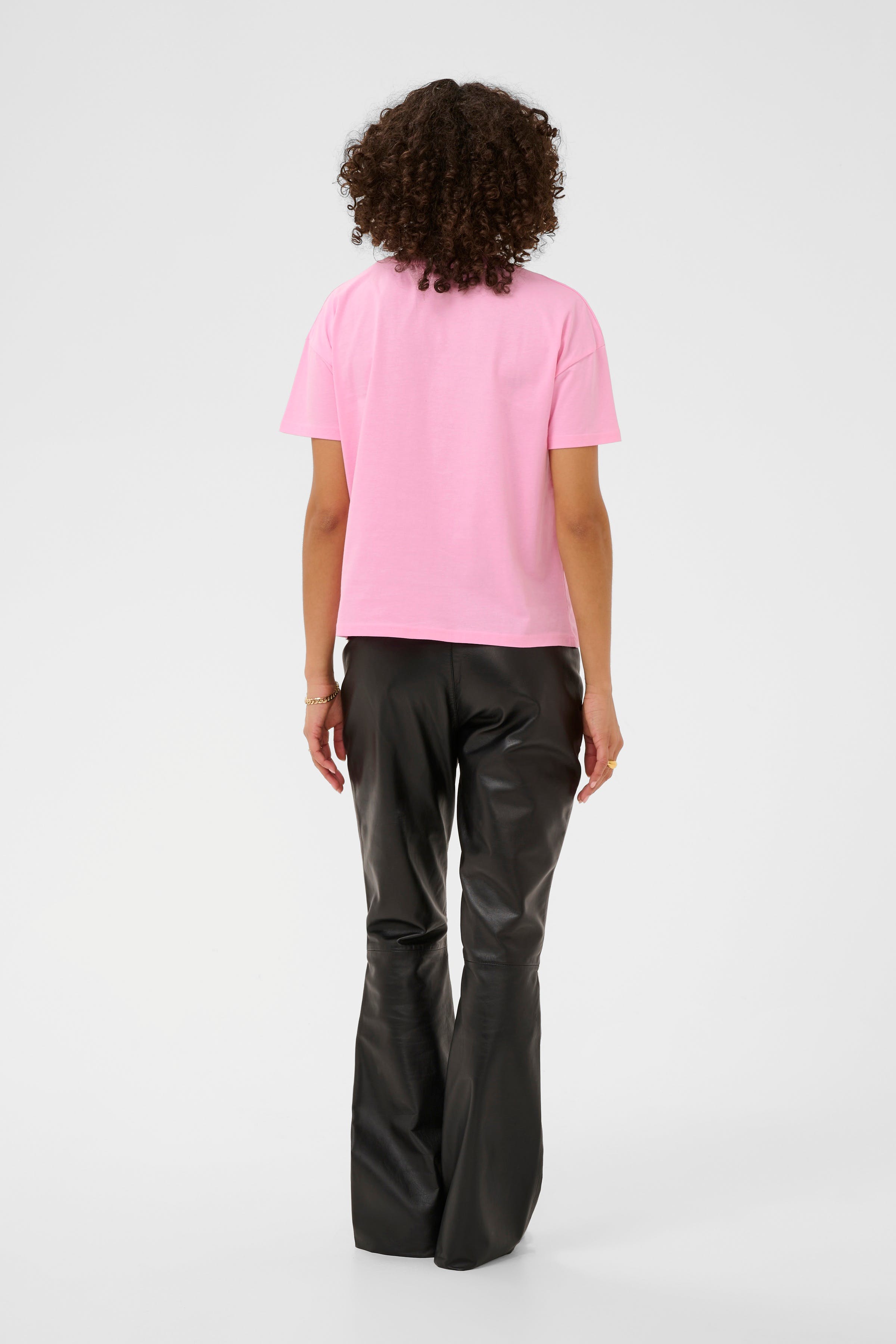 KAamara T-shirt LOOKBOOK BACK 10511908-152218