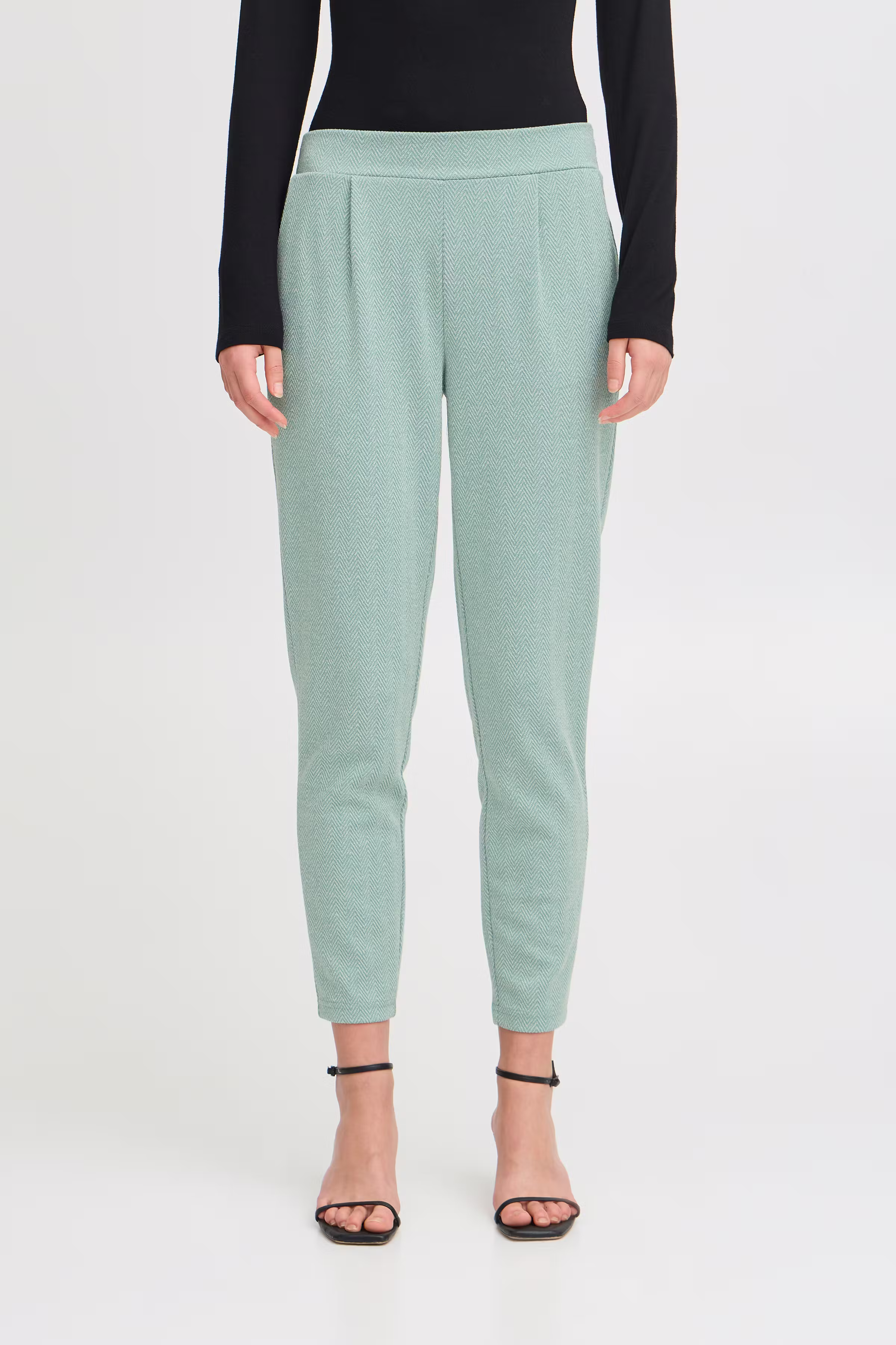 IHKATE JACQUARD Trousers LOOKBOOK FRONT 20121601-204260