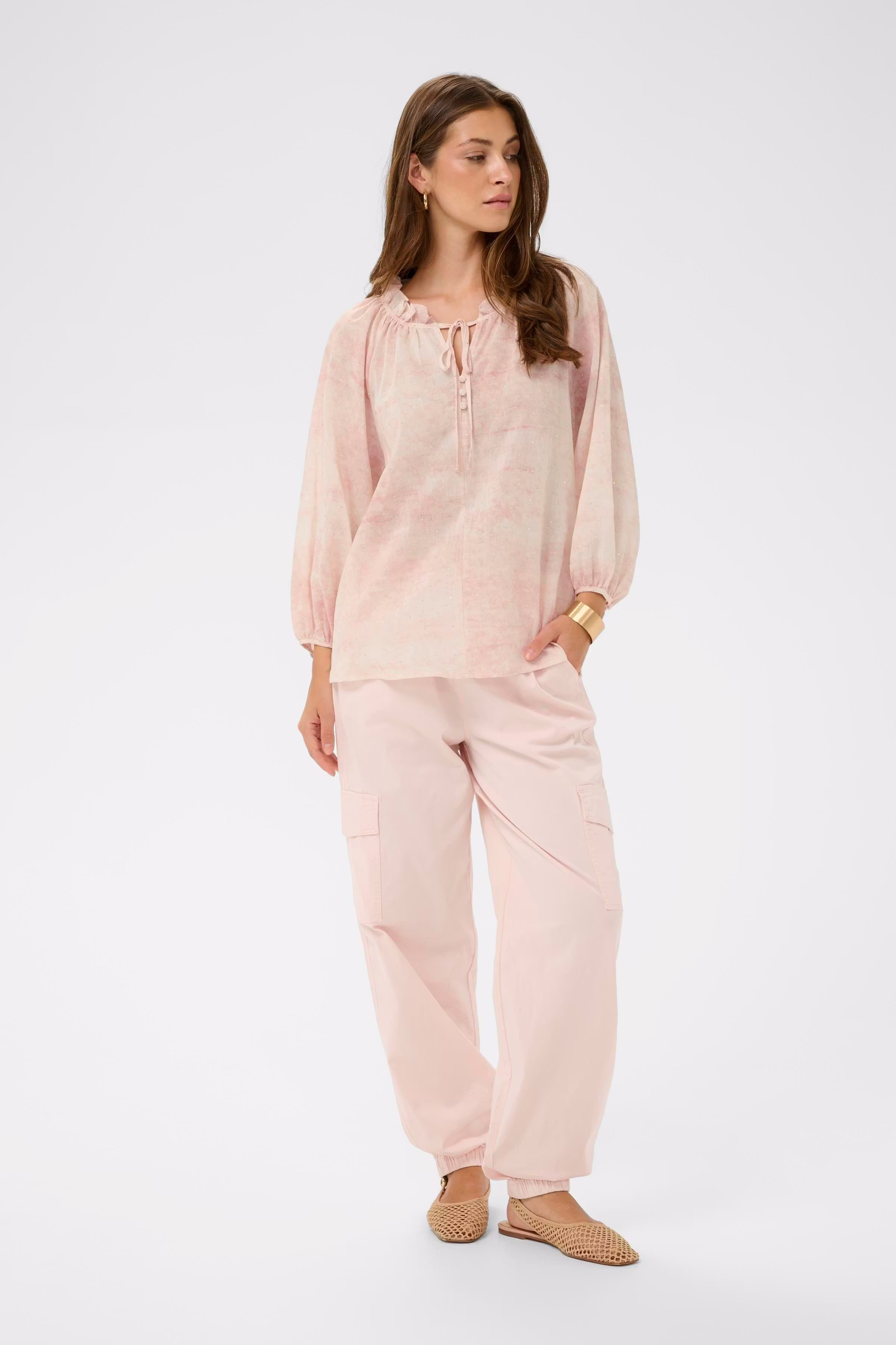 CRGitta Bluse LOOKBOOK FRONT 10614967-109196