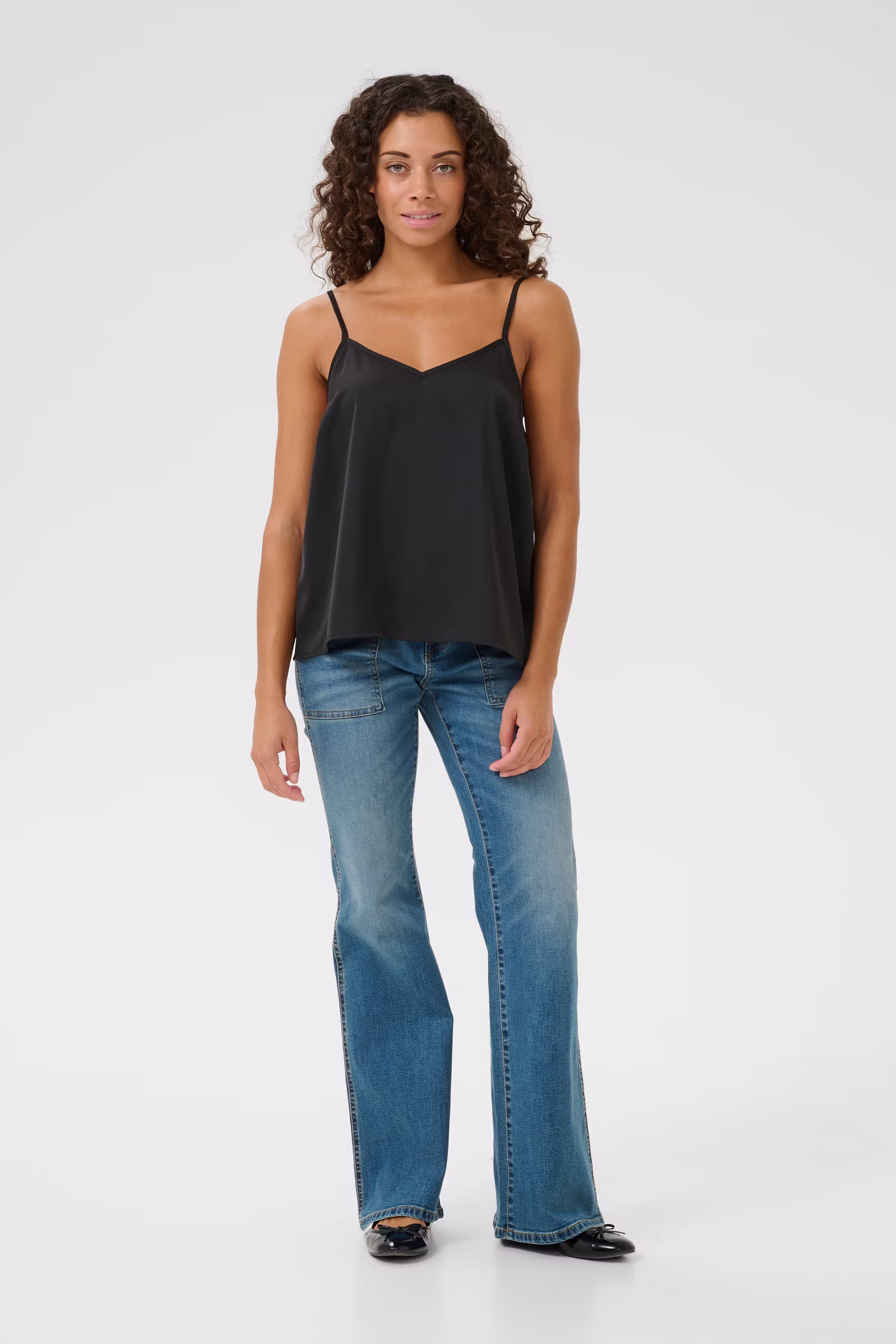 CUangelia Top LOOKBOOK FRONT 50111816-500012