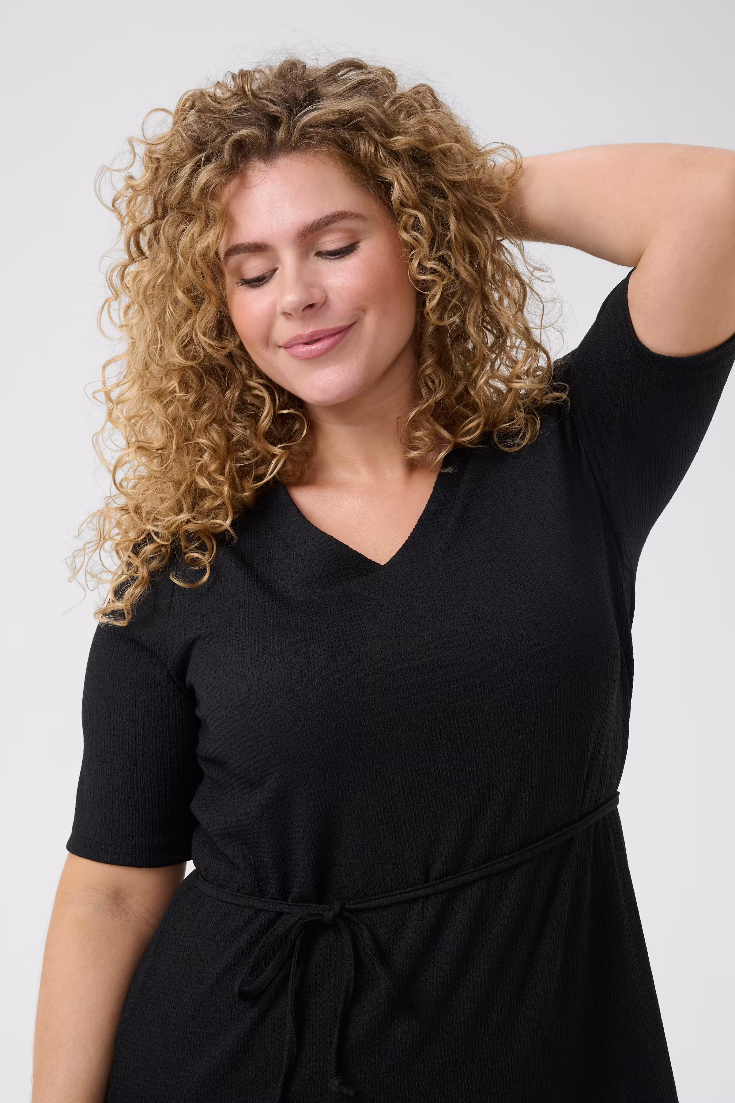 KCivena Dress LOOKBOOK DETAIL 10583103-100121