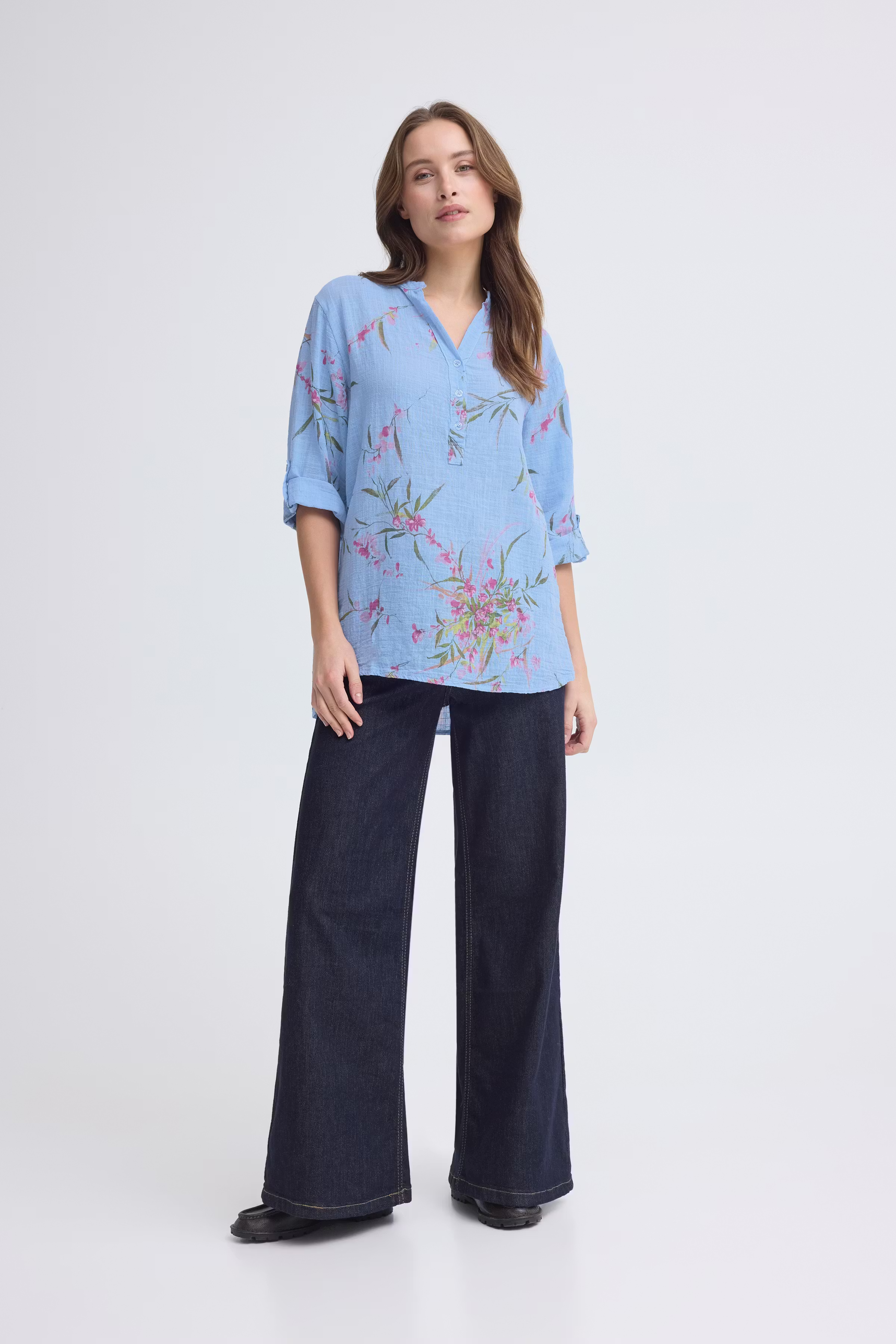 SBALEXA Bluse LOOKBOOK FRONT 22101172-164029