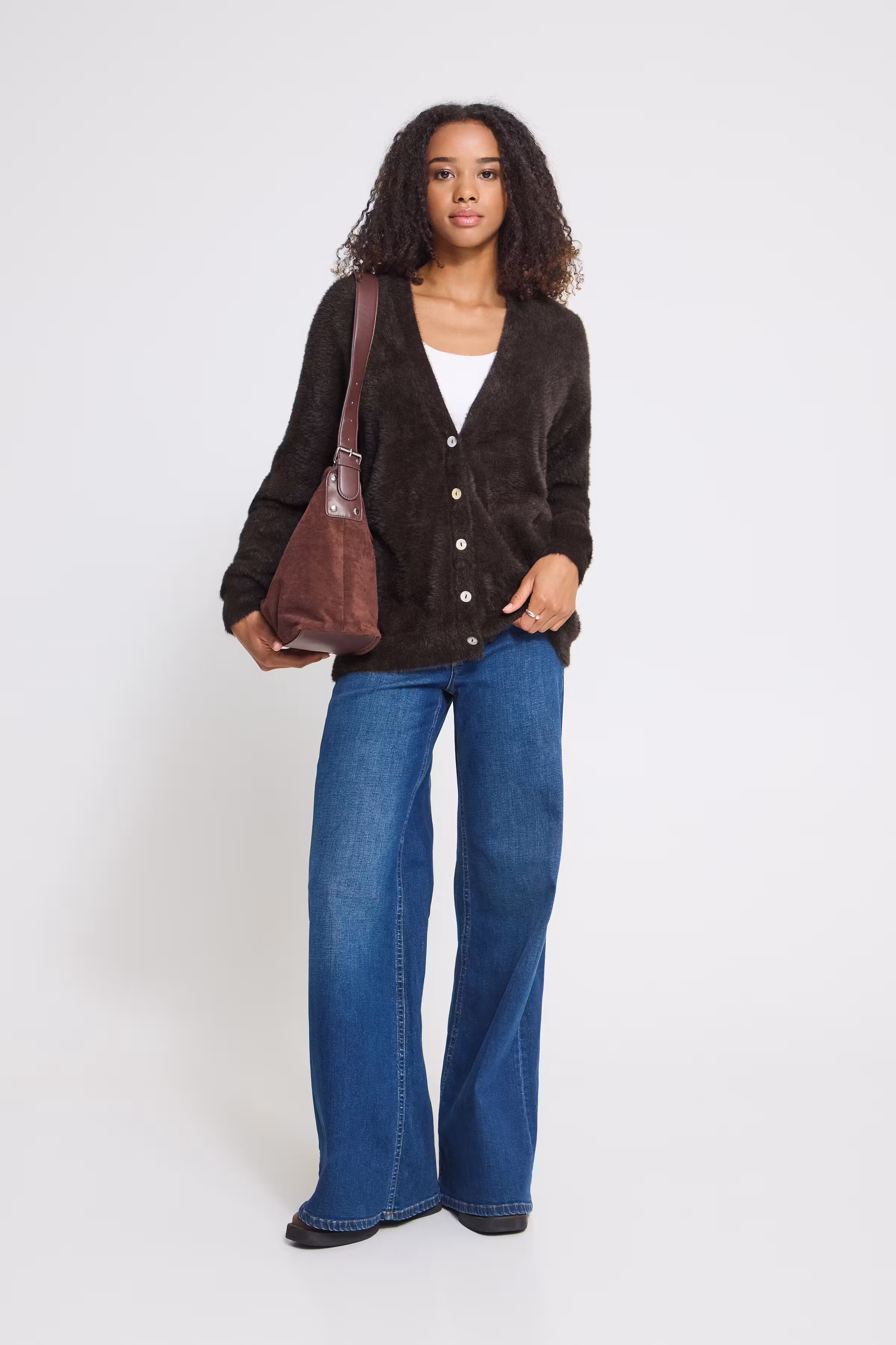IHBRULA Cardigan LOOKBOOK FRONT 20124620-191109