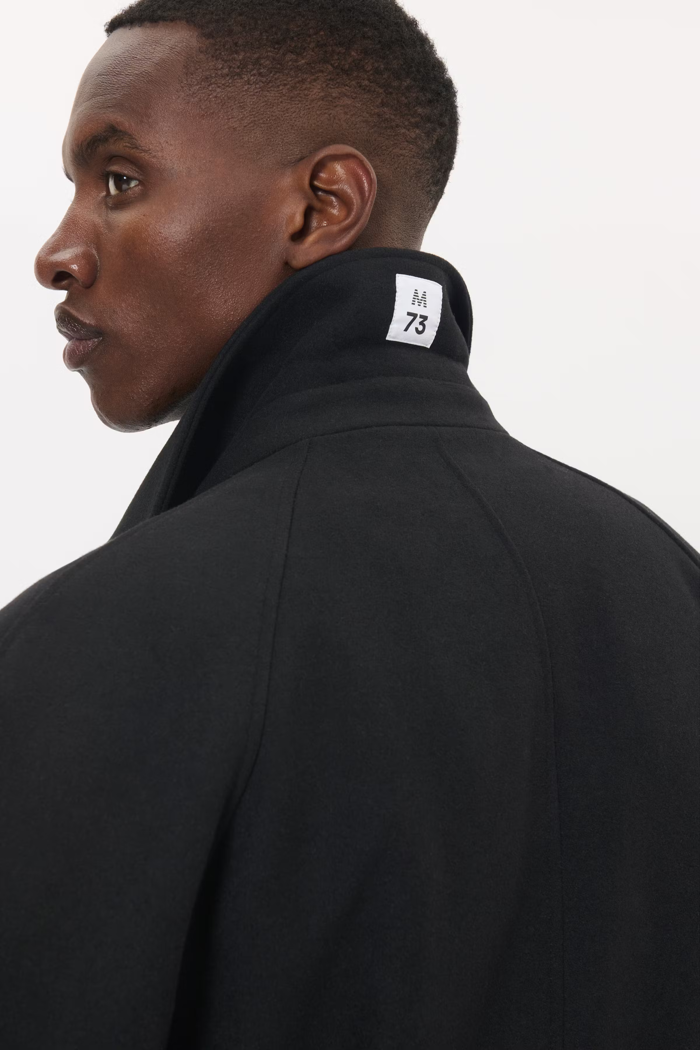 MAelijah M73 Mantel LOOKBOOK DETAIL 30208861-300275