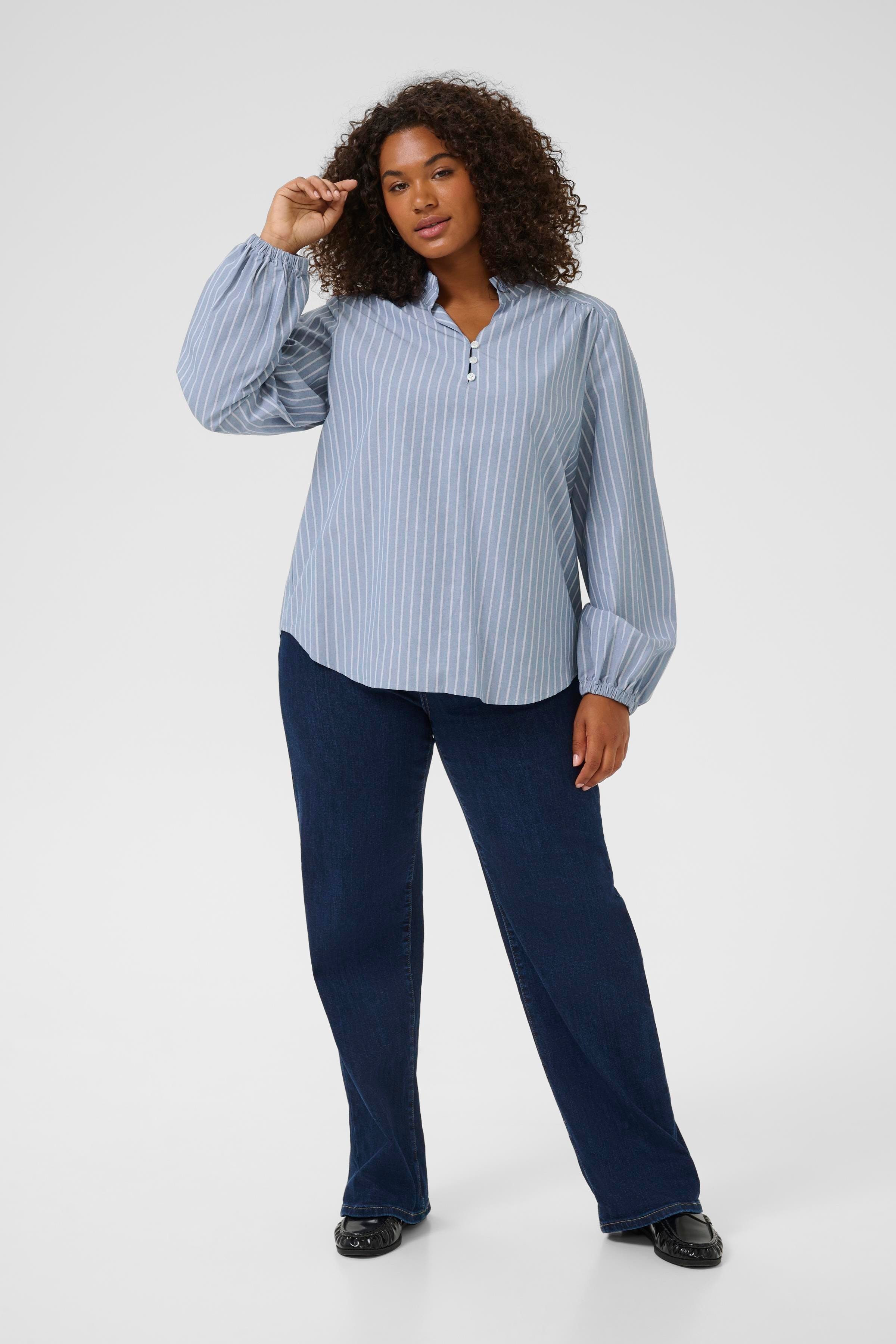 KCmelina Bluse LOOKBOOK FRONT 10583625-108274