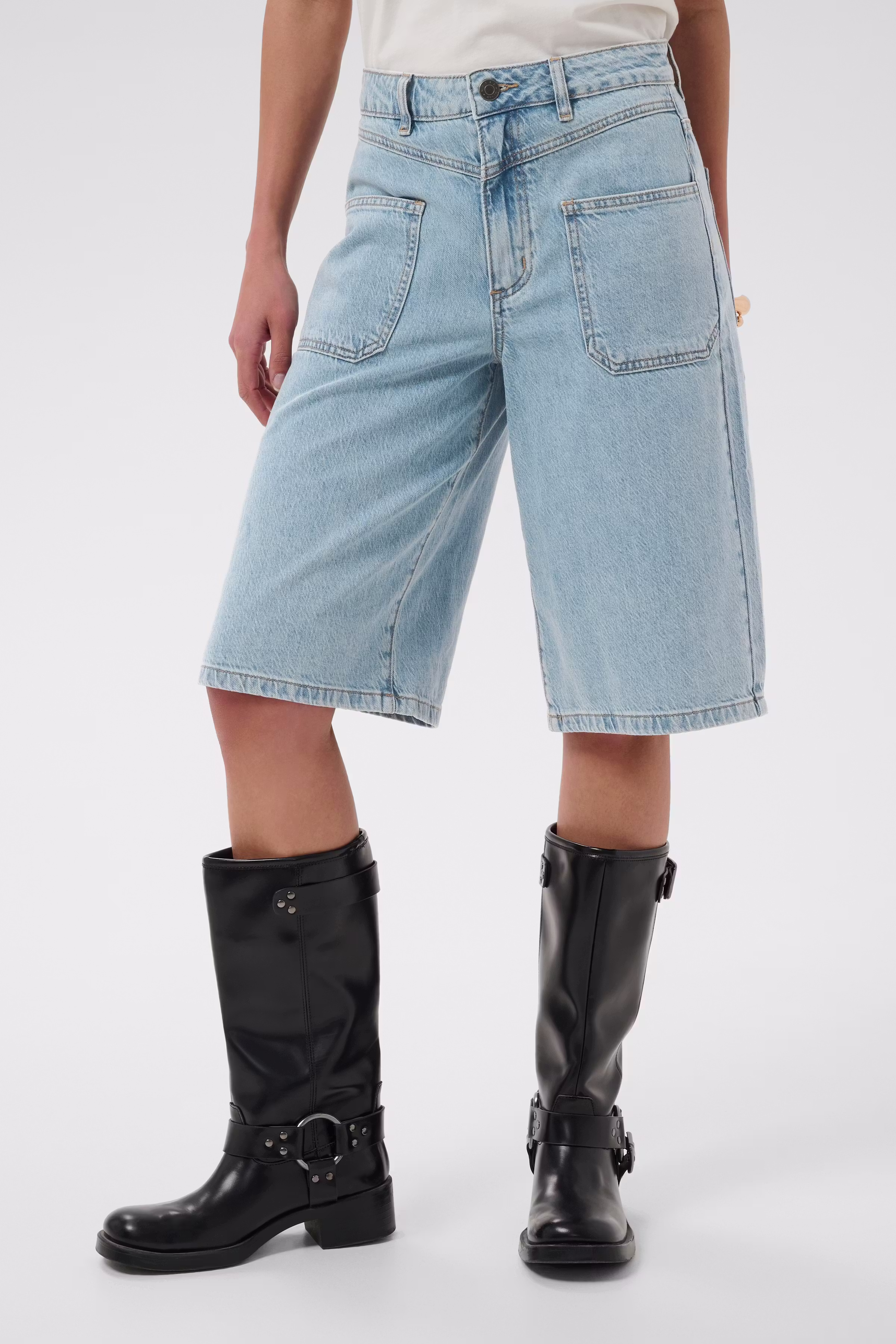 KAjordi Shorts LOOKBOOK FRONT 10511930-109460