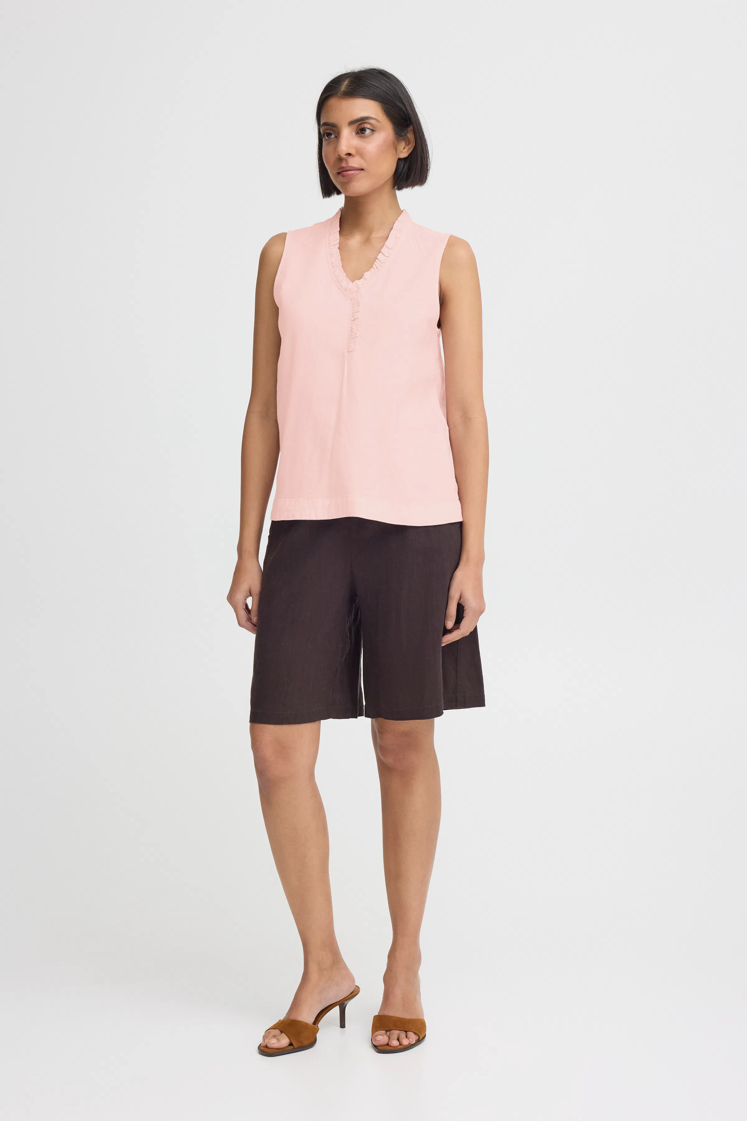 PZLUCA Blouse LOOKBOOK FRONT 50210439-132004
