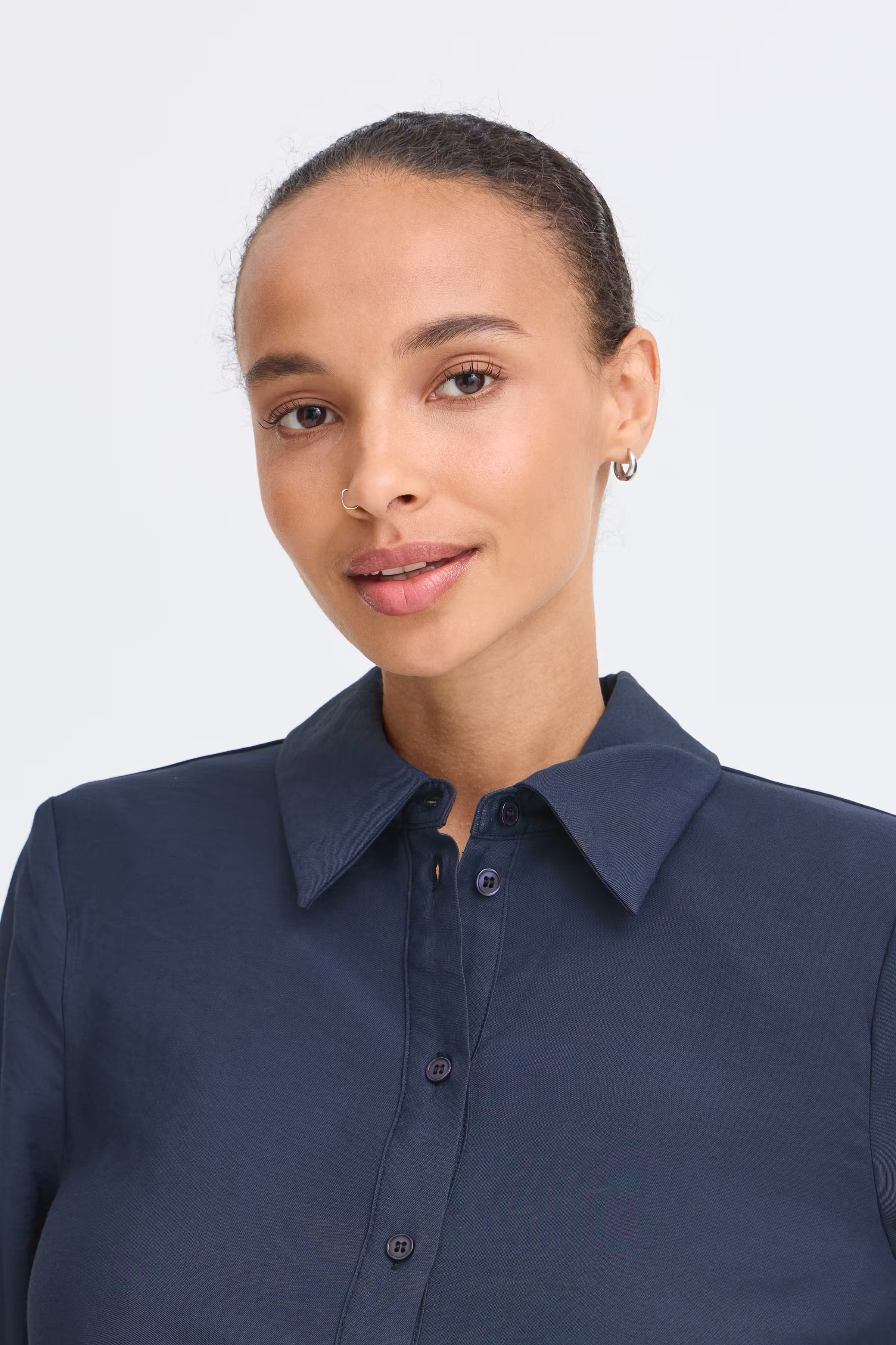 BYXFLOY Kjole LOOKBOOK DETAIL 20820321-194020