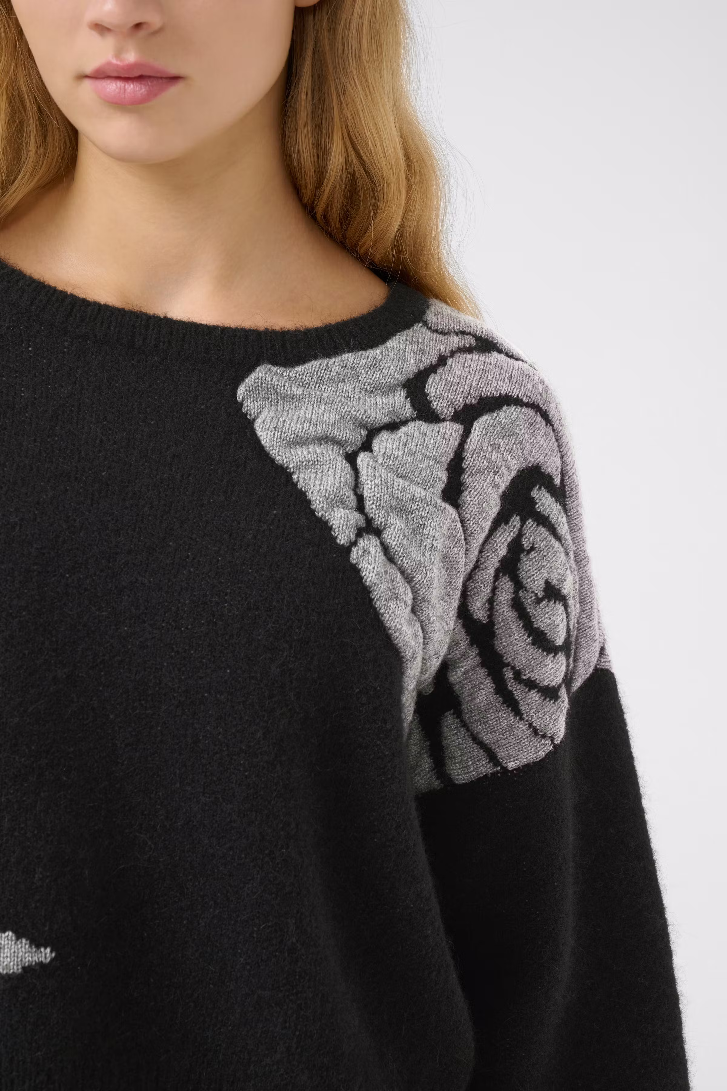 GZrosaly Pullover LOOKBOOK DETAIL 10910594-100017