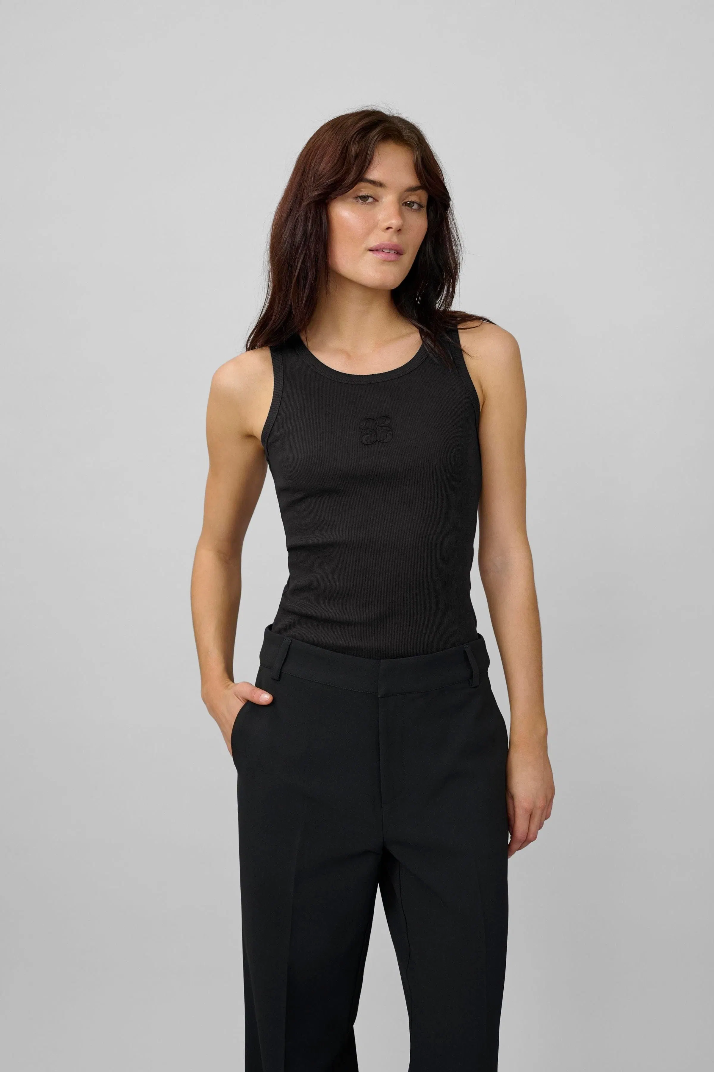 08 THE MANDY TOP LOOKBOOK FRONT 10704858-100031