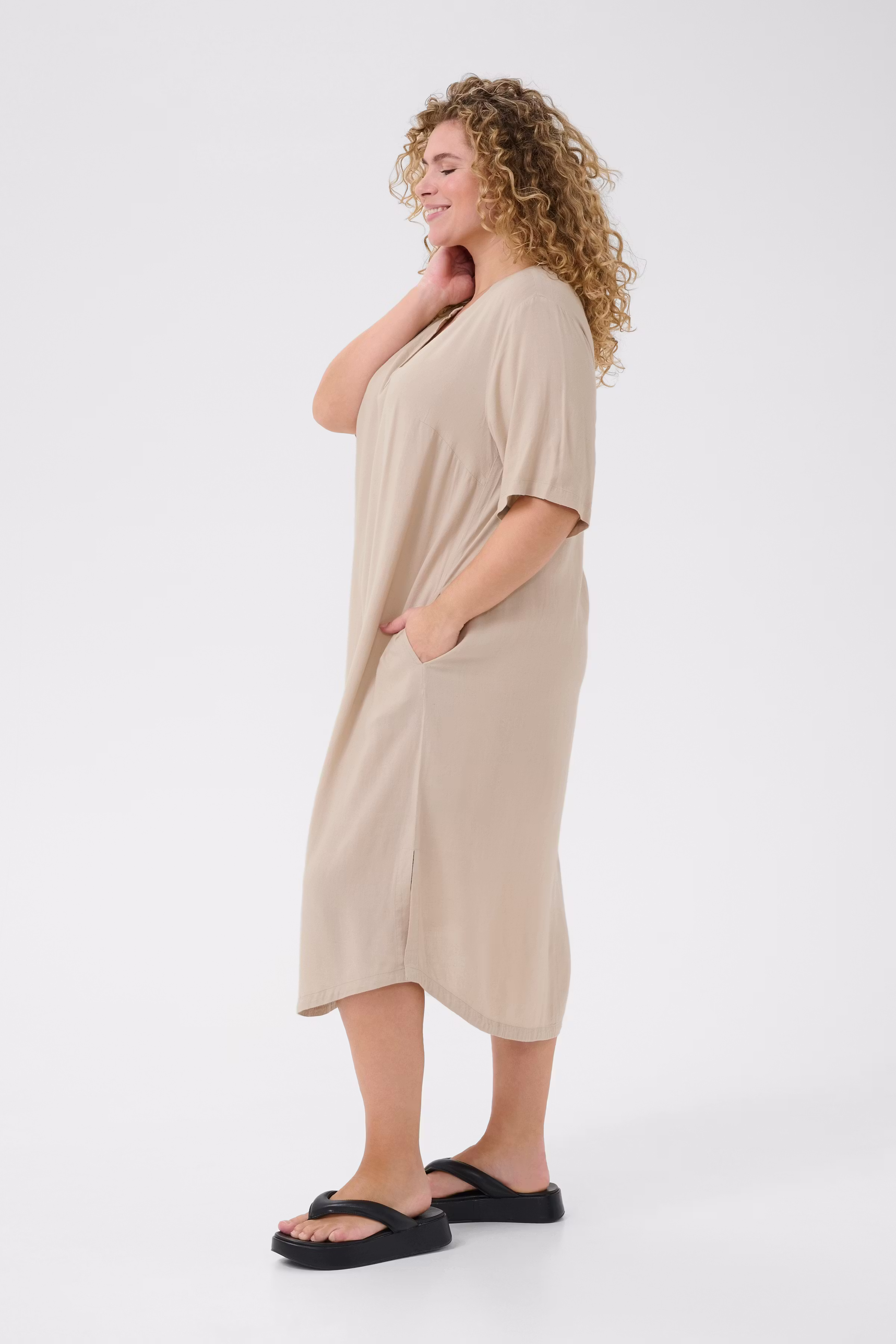 KCmille Linen dress LOOKBOOK FRONT 10582218-151305