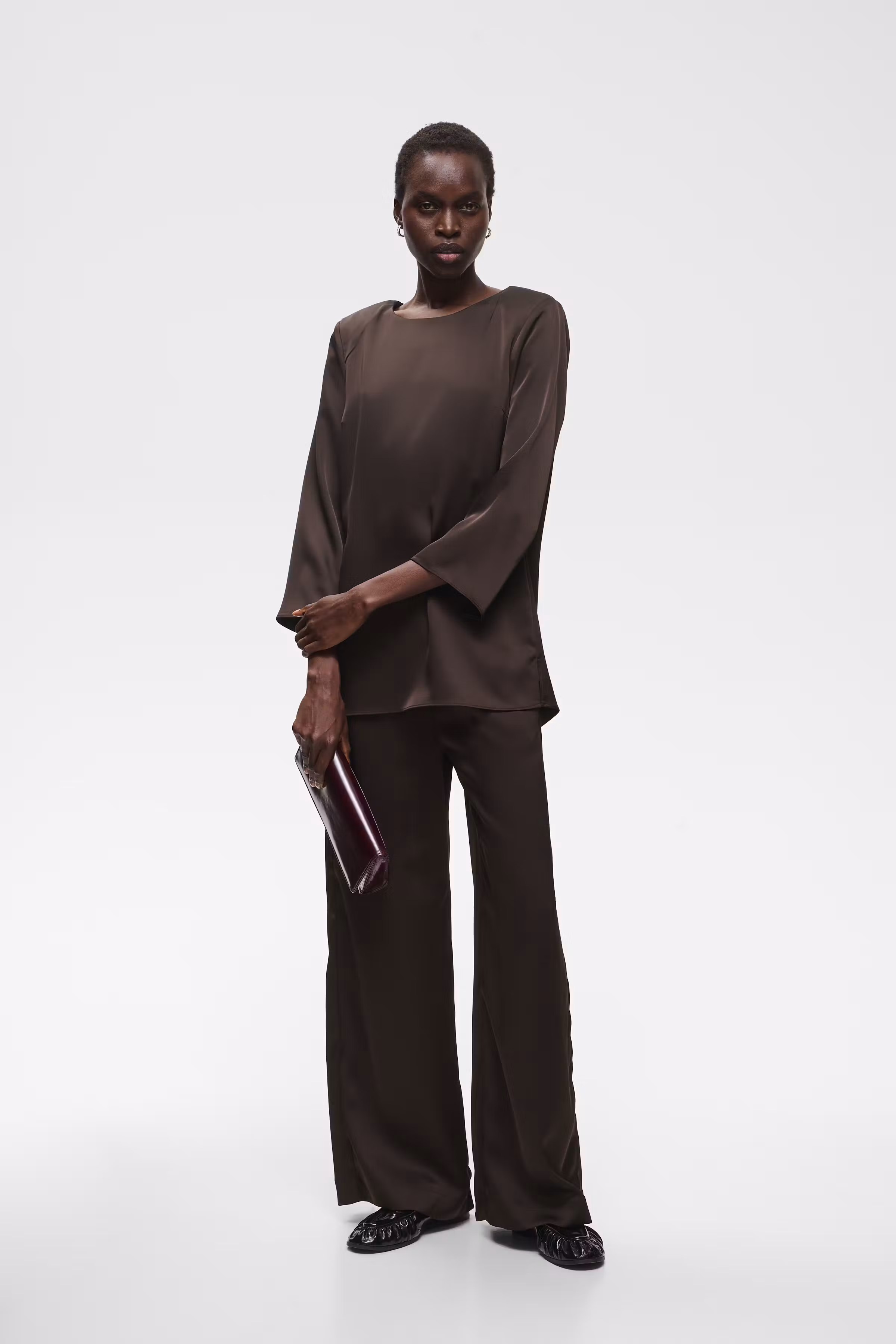 OLIVEIW Hose LOOKBOOK FRONT 30113013-191109