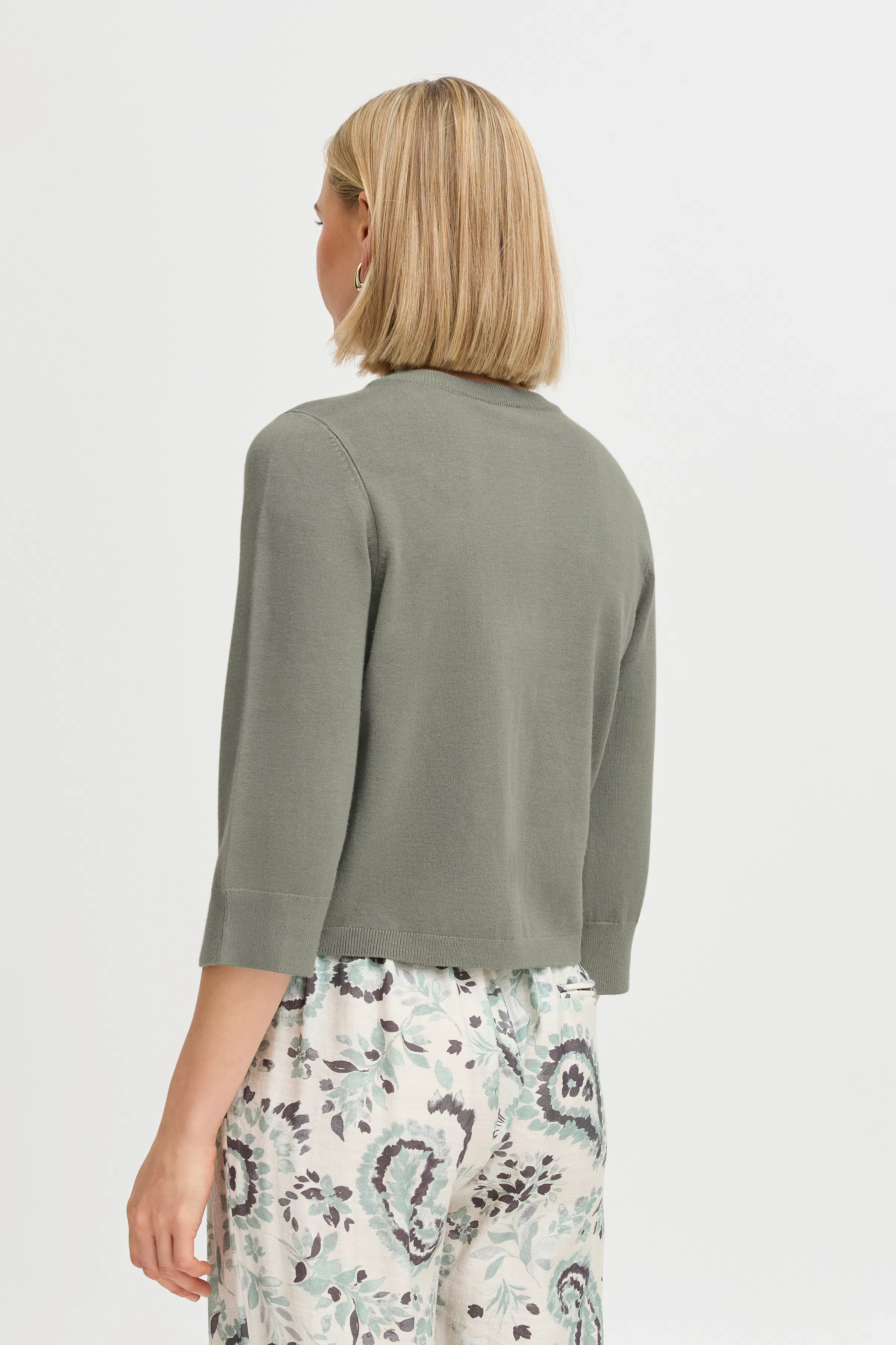 FRCLIA Cardigan LOOKBOOK BACK 20613550-185806