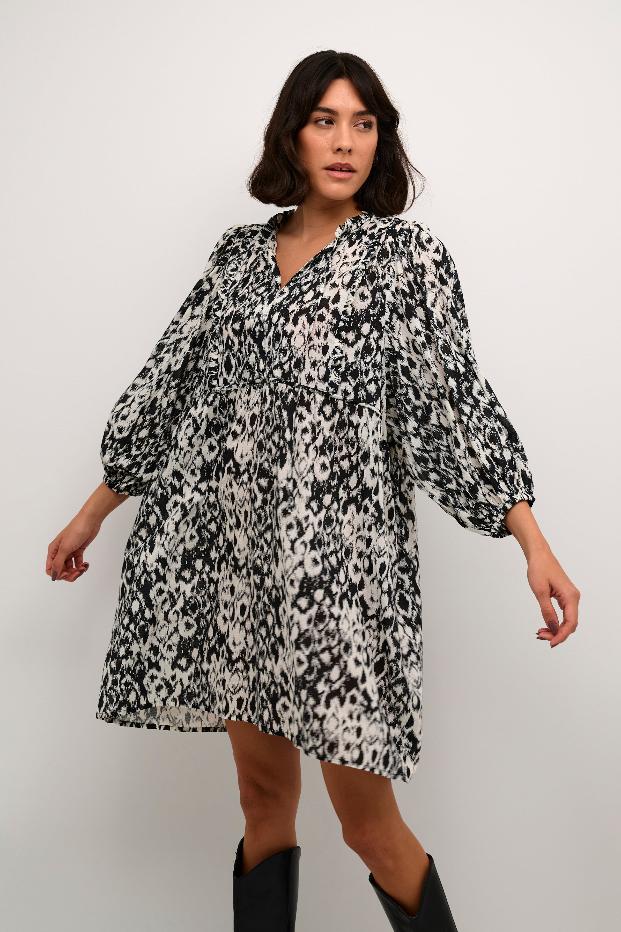 KAdagmar Klänning LOOKBOOK FRONT 10508727-106118