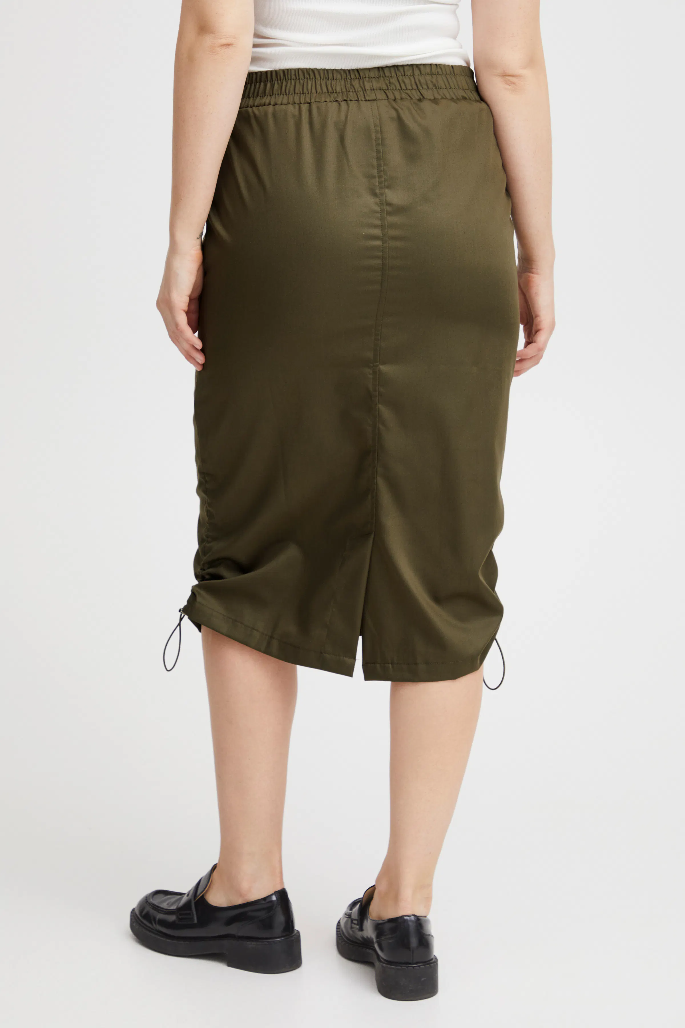 FXCOVINA Rok LOOKBOOK BACK 20613132-180515