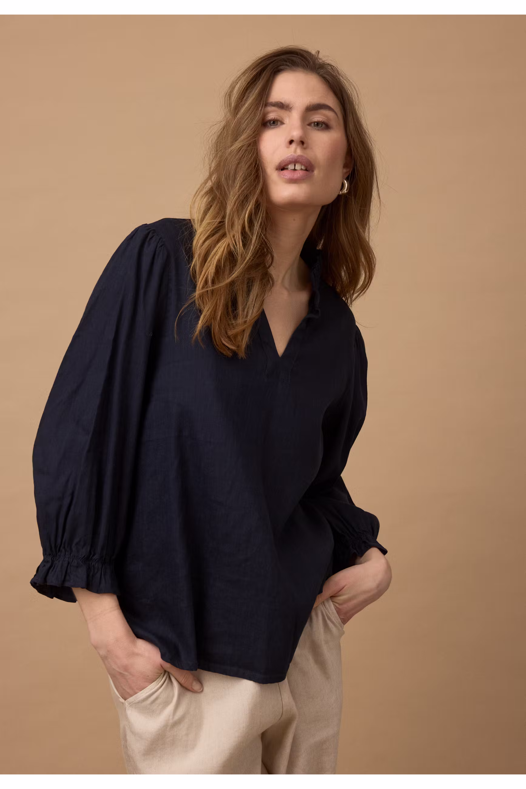 PZLUCA Bluse LOCATION NONE 50210428-194020