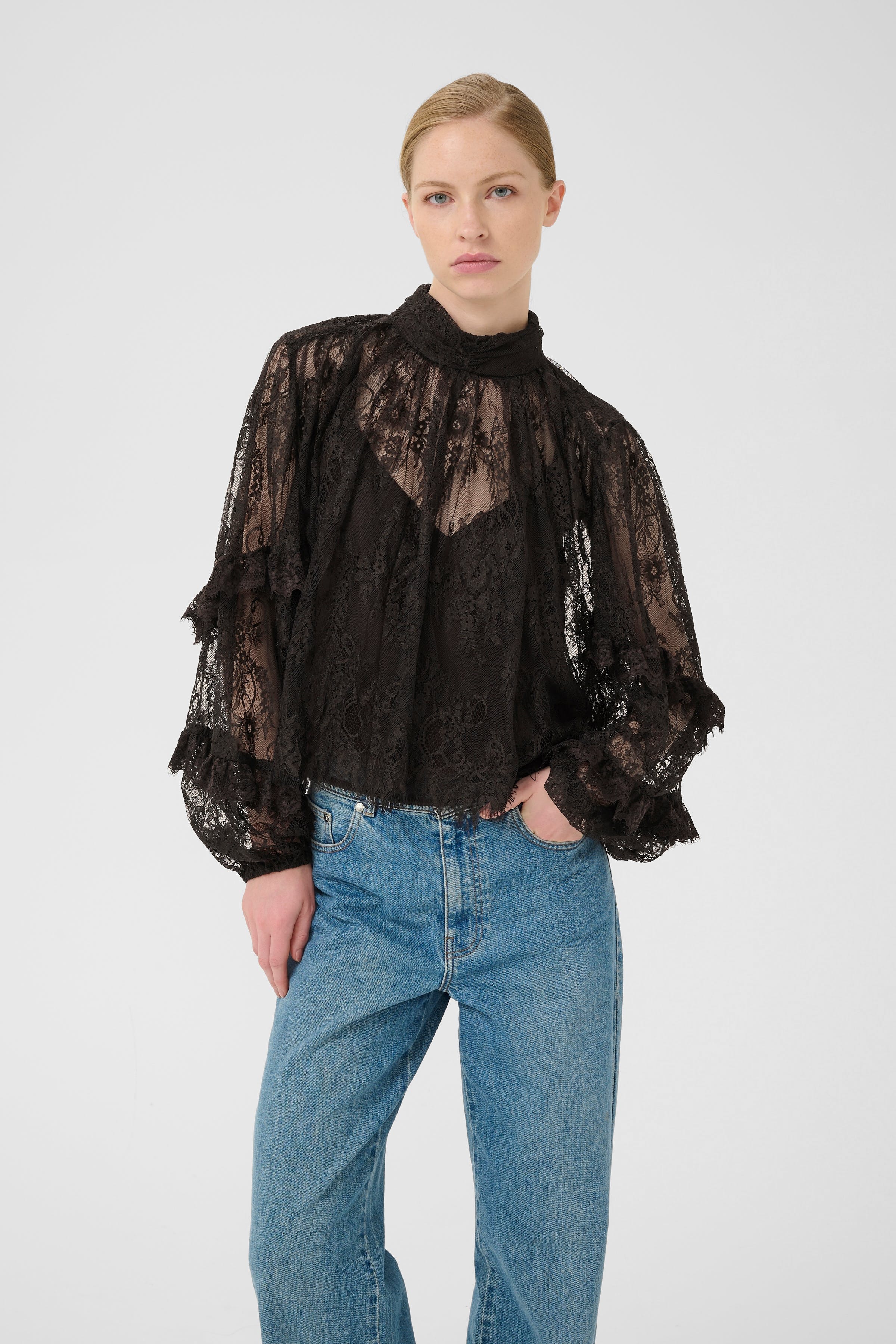 GZlami Blouse LOOKBOOK FRONT 10910810-191018