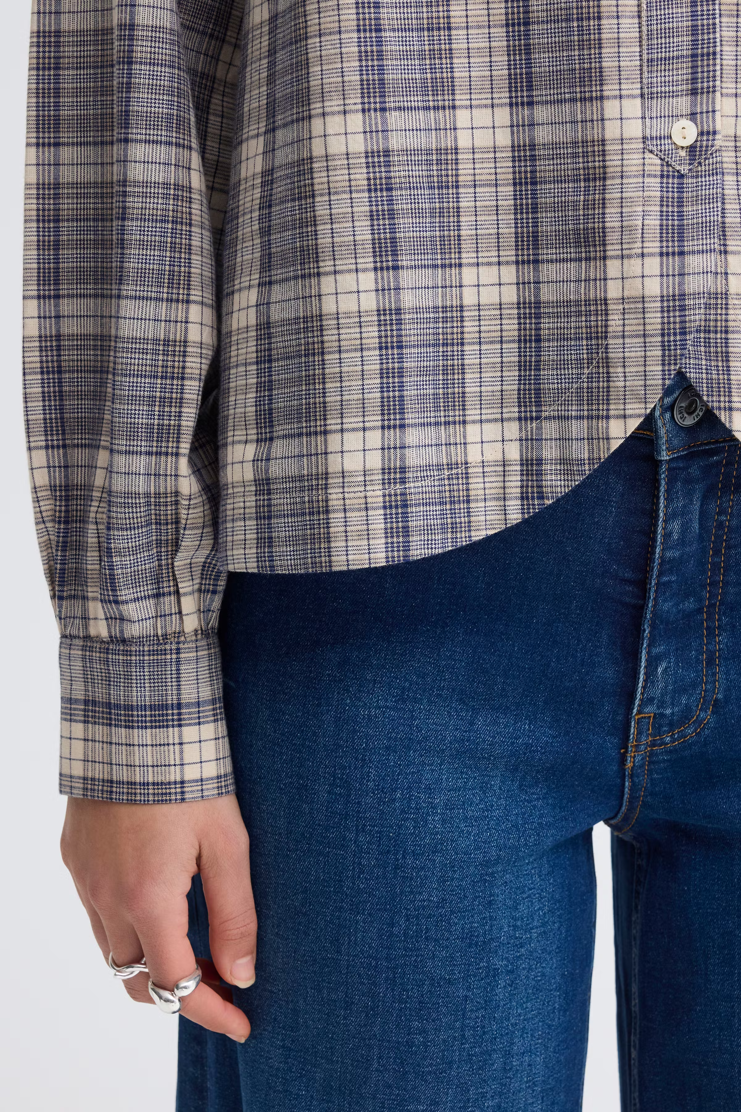 IHCIRA Bluse LOOKBOOK DETAIL 20125094-900007702