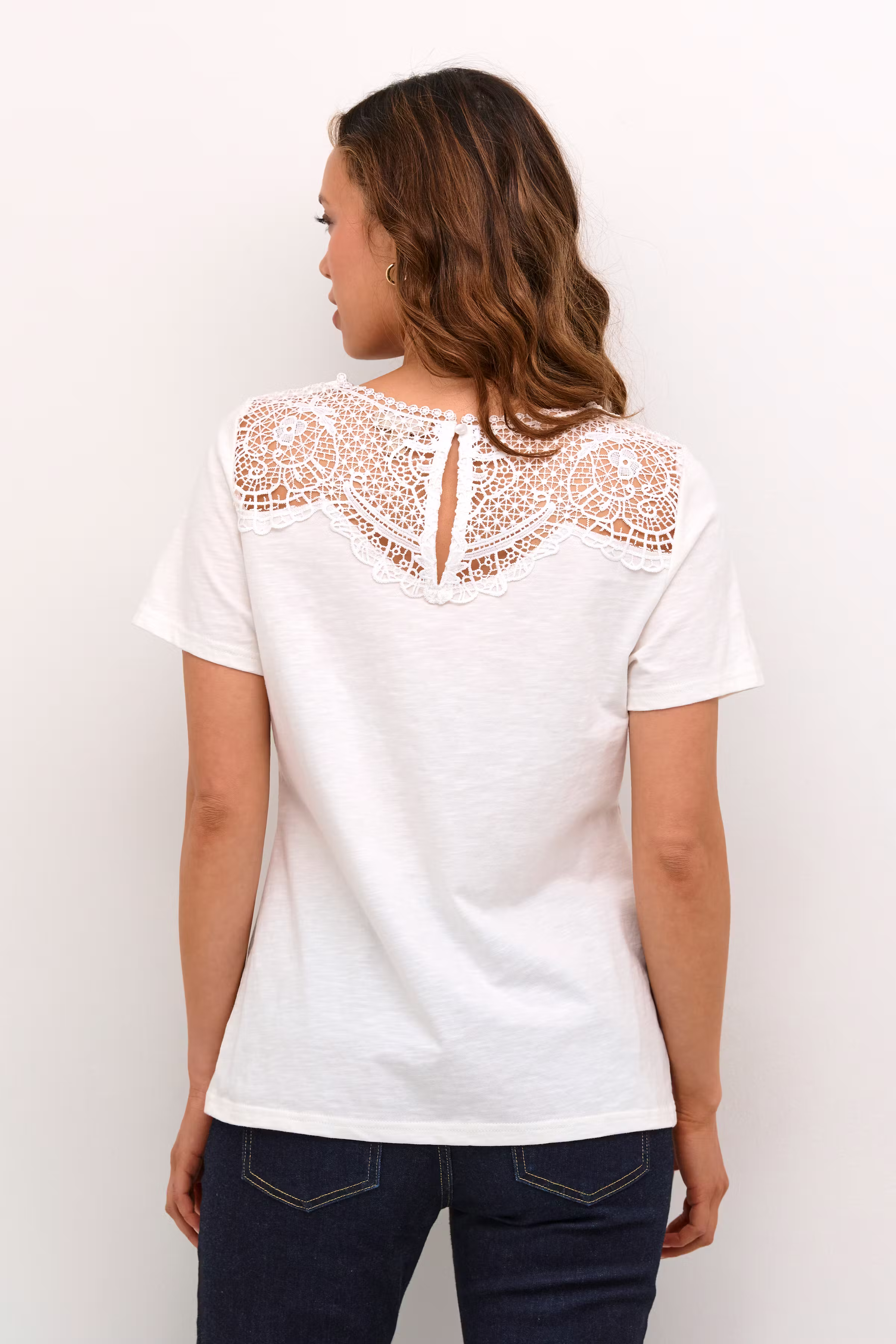 CUxandra T-shirt LOOKBOOK BACK 50111503-500013