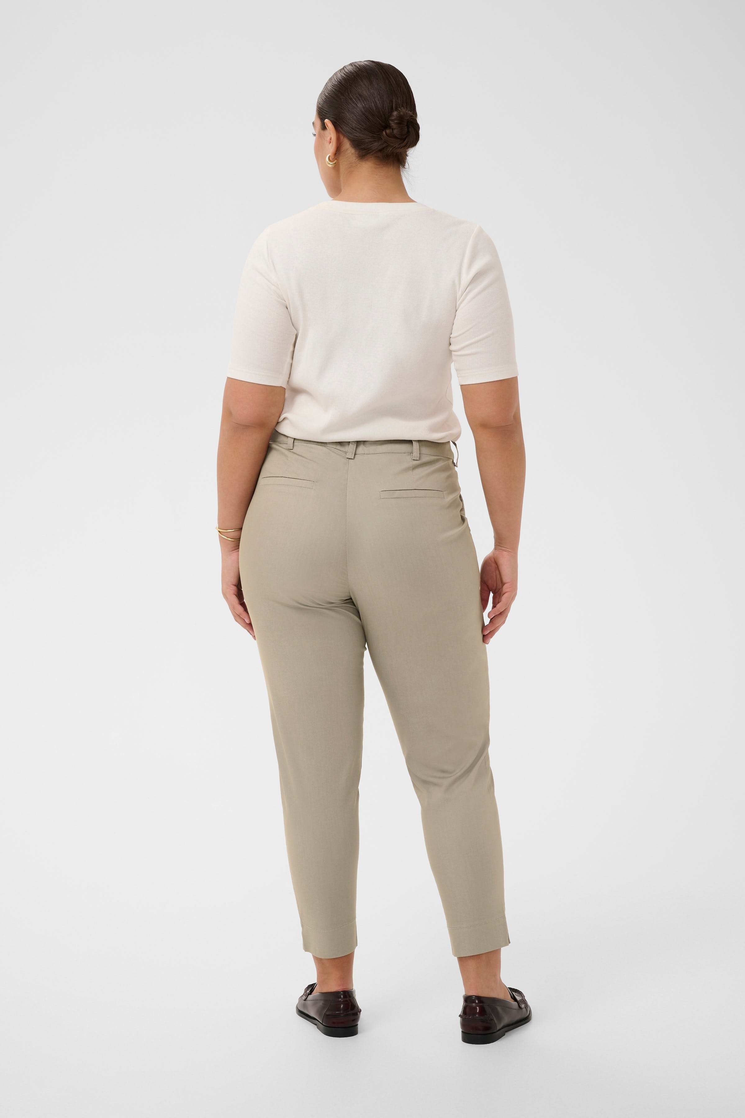 KCleana Trousers LOOKBOOK BACK 10581546-170205