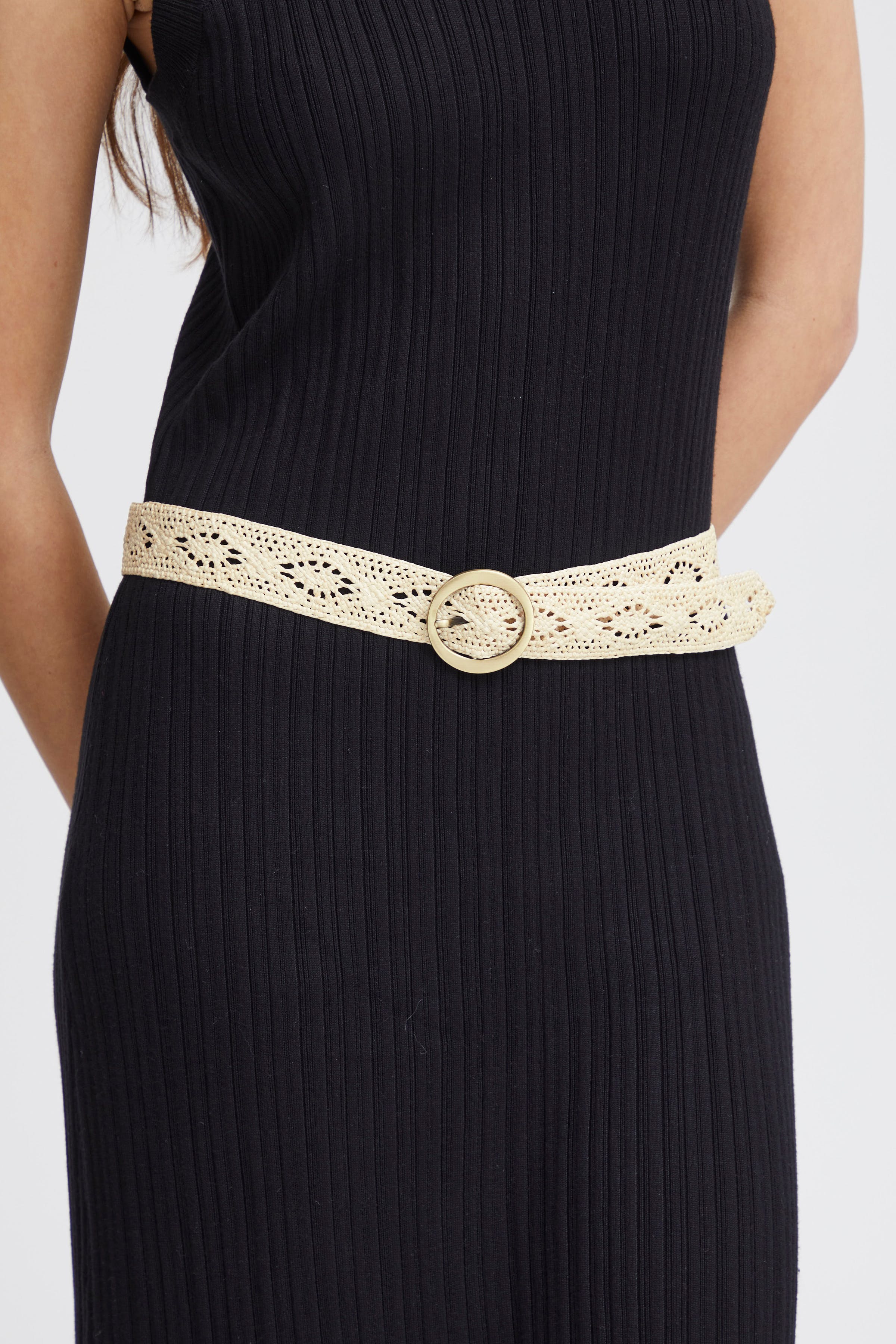 IAFLEENIE Belte LOOKBOOK DETAIL 20121382-130905