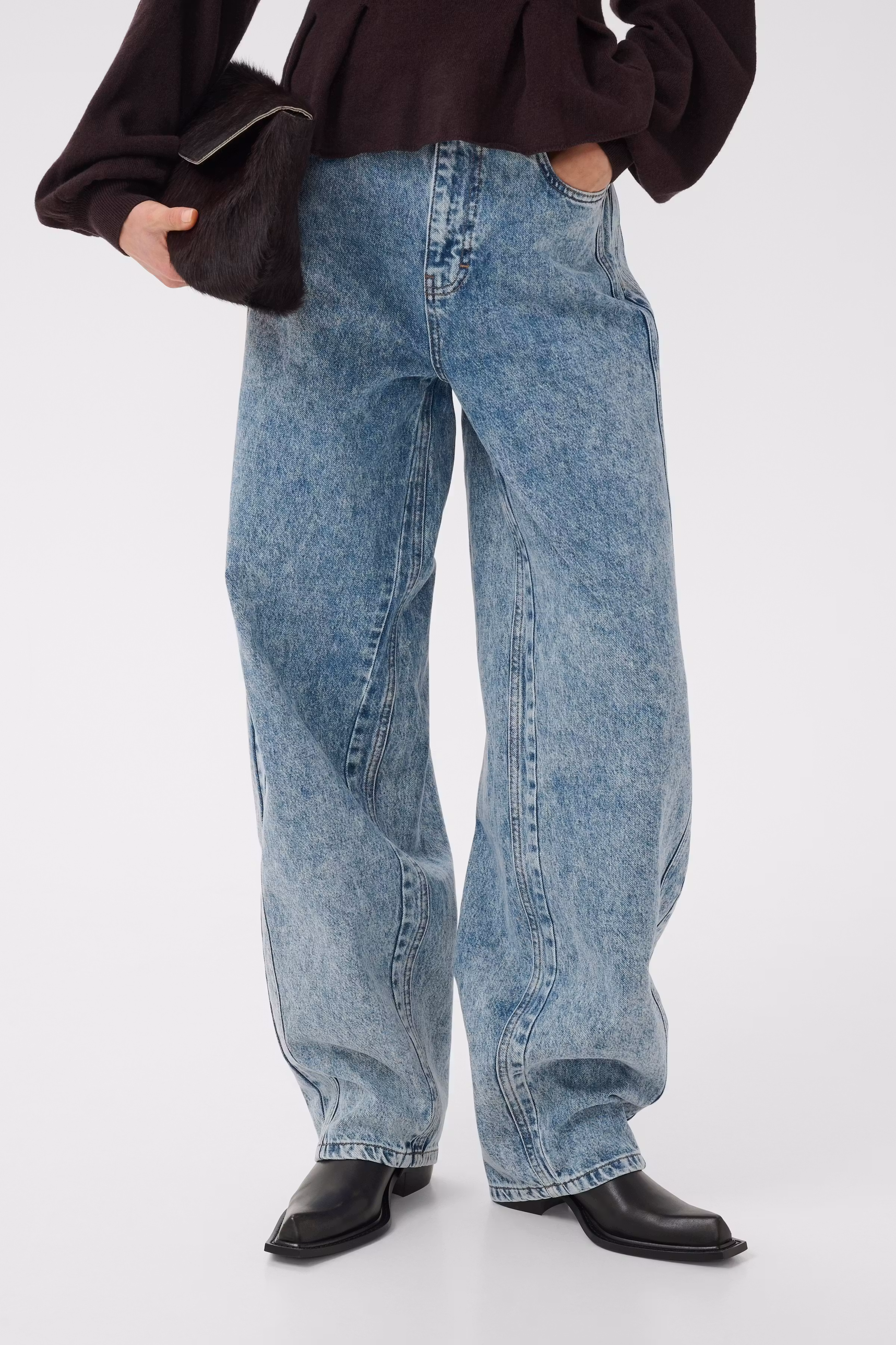 GZmawi Barrel jeans LOOKBOOK FRONT 10911523-109868