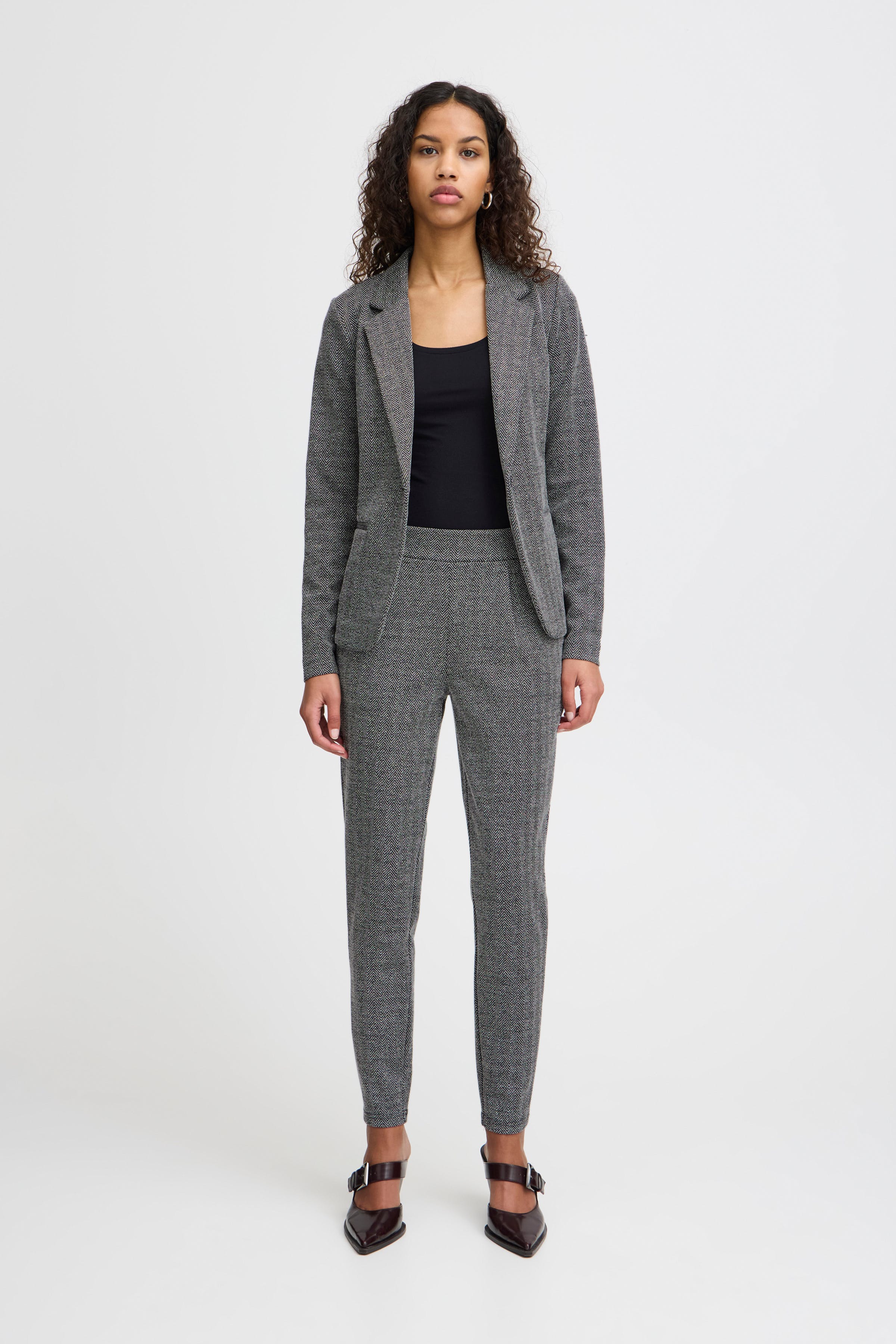 IHKATE JACQUARD Trousers LOOKBOOK FRONT 20121601-203523