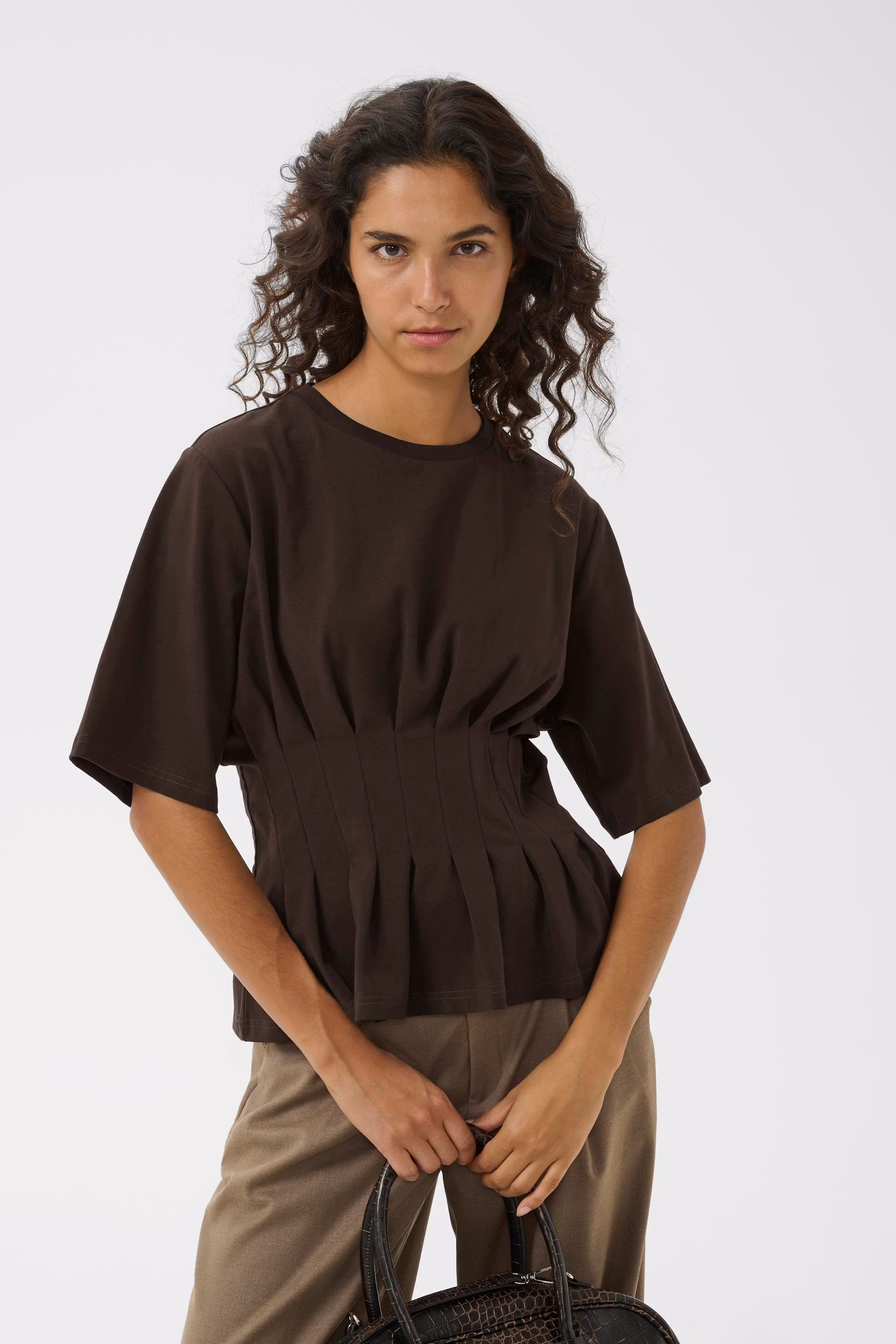 GZinez T-shirt LOOKBOOK FRONT 10910147-191106