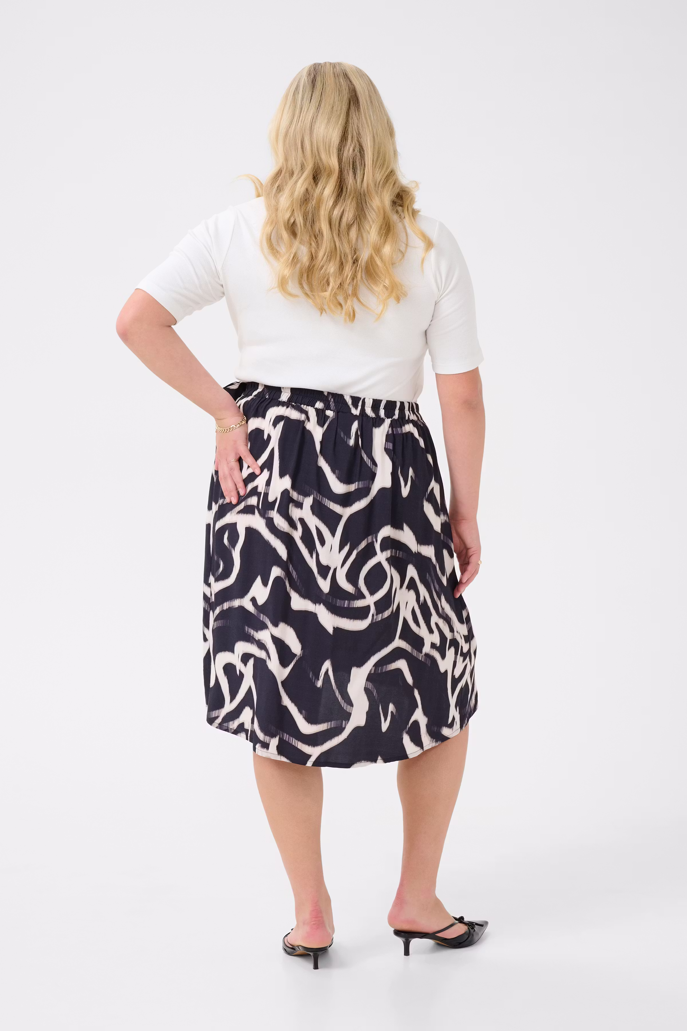 KCmaren Skirt LOOKBOOK BACK 10583405-107701