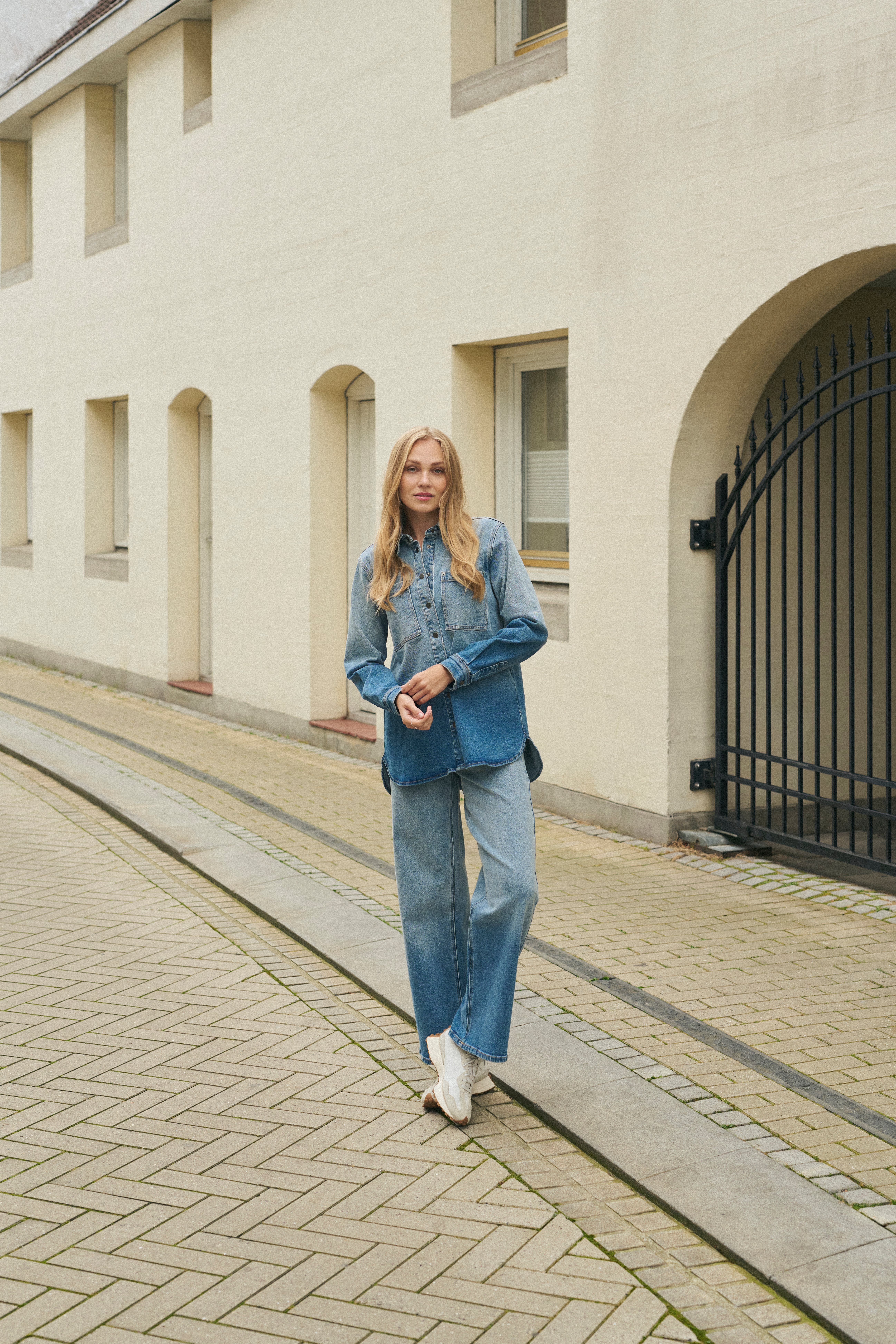 KAmiala Shirt LOCATION NONE 10510223-107432