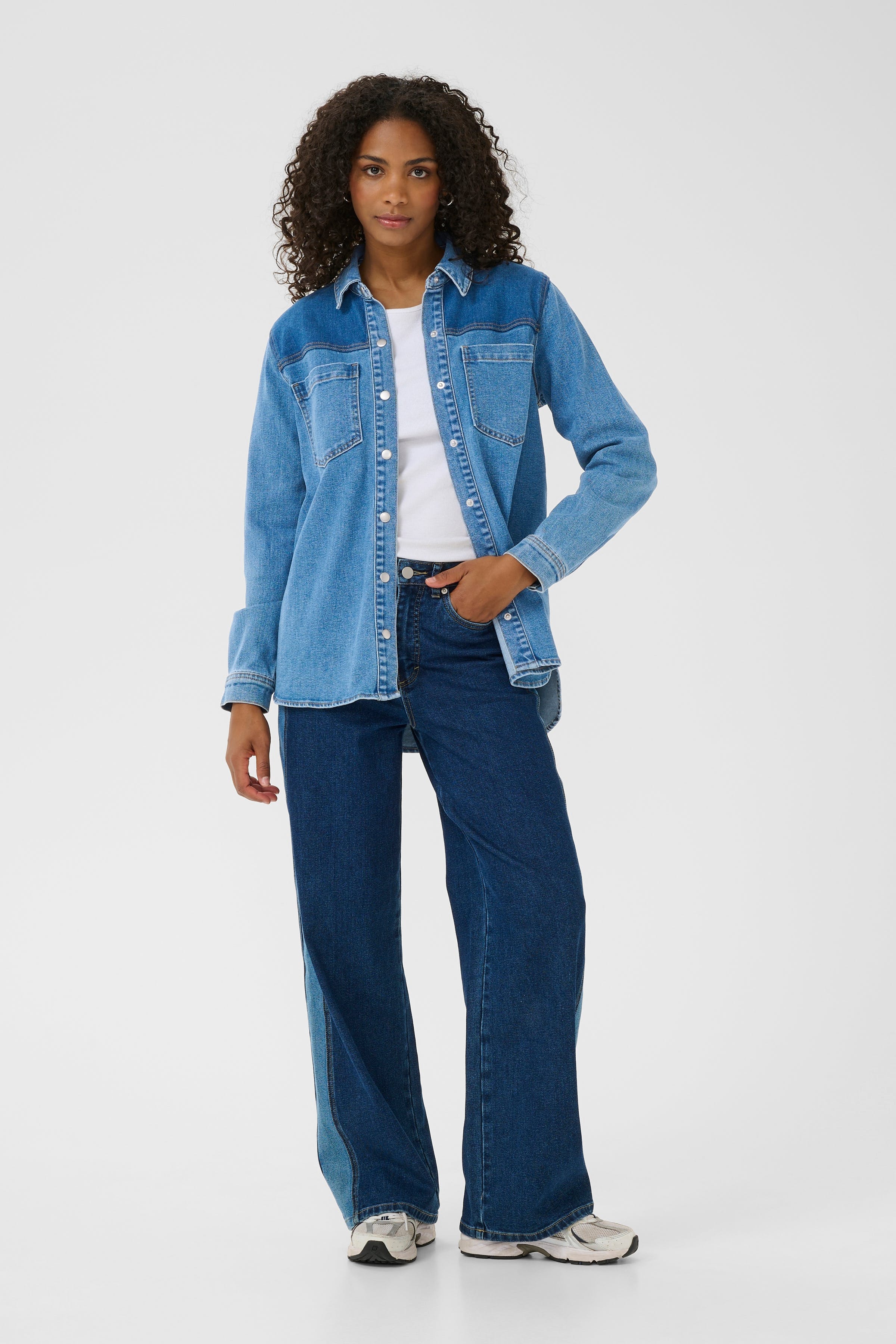 KAsandra Denim Shirt LOOKBOOK FRONT 10552389-102989