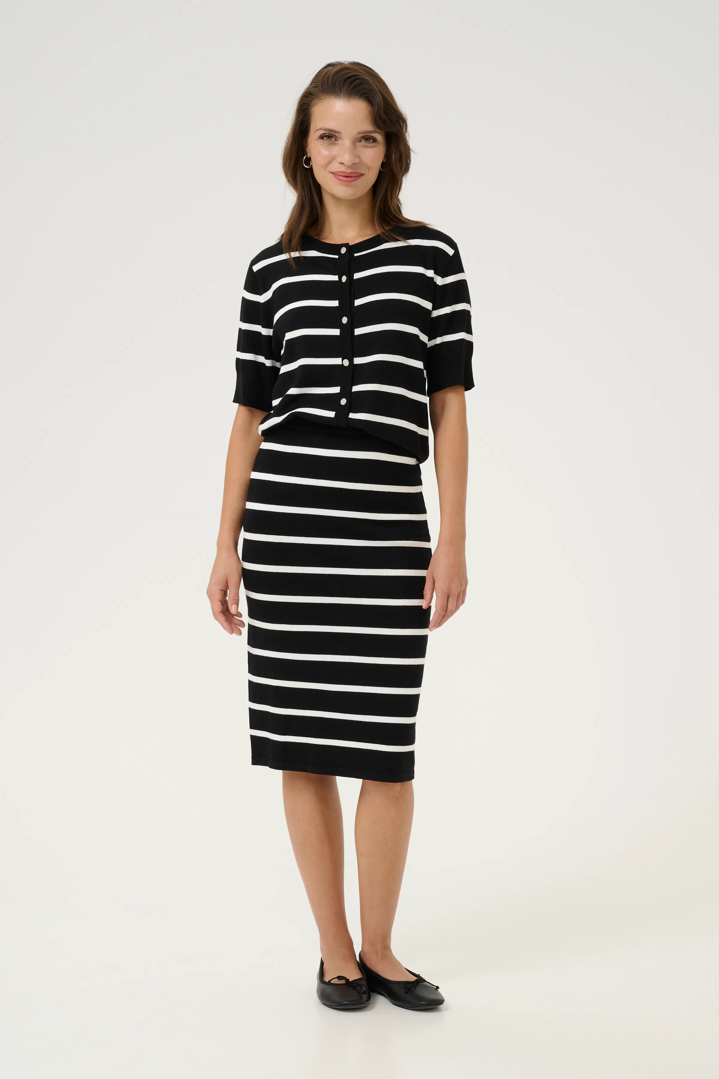 KAlizza Skjørt LOOKBOOK FRONT 10509798-107263
