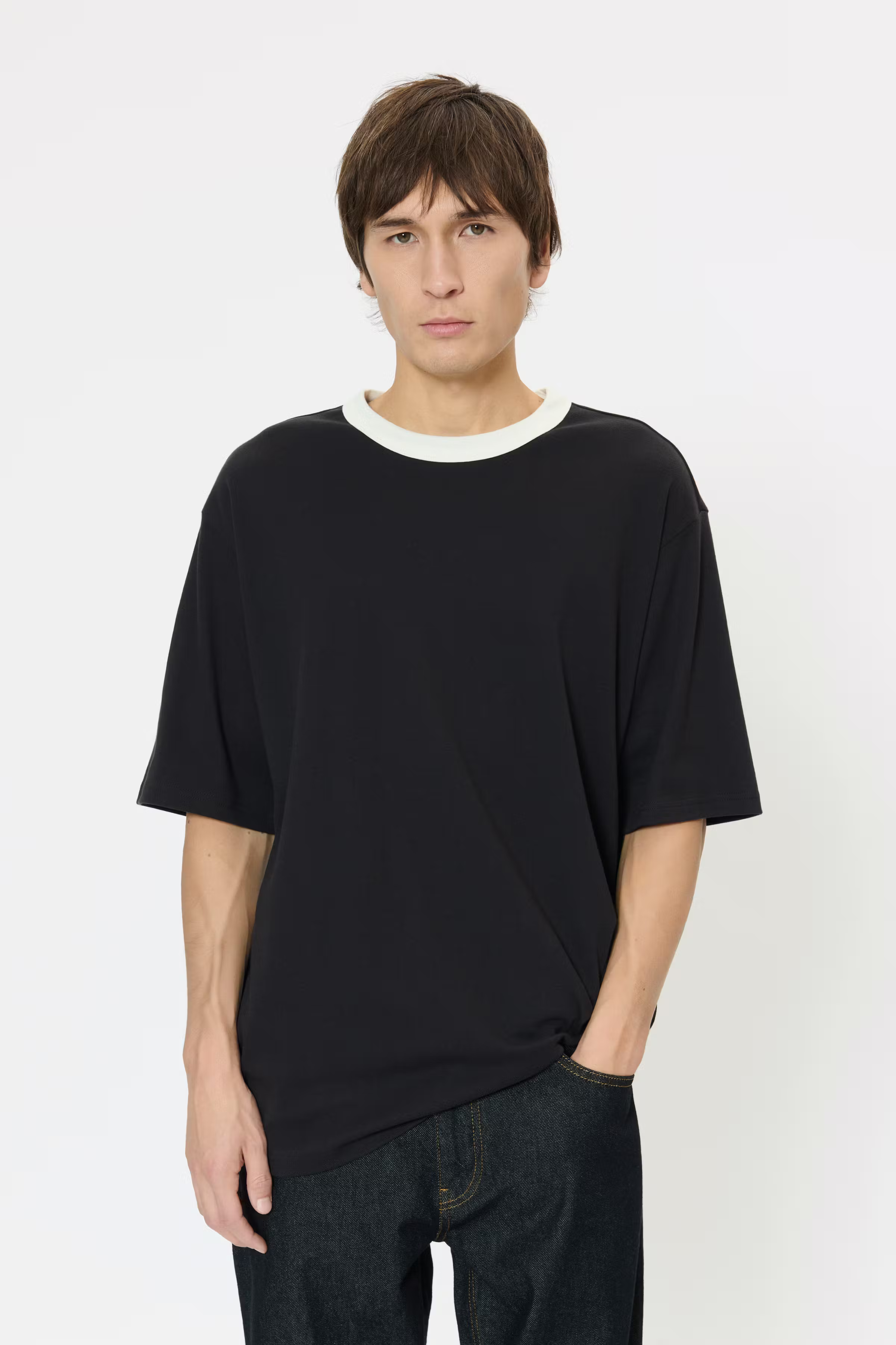 MAhudson T-shirt LOOKBOOK FRONT 30208901-300275