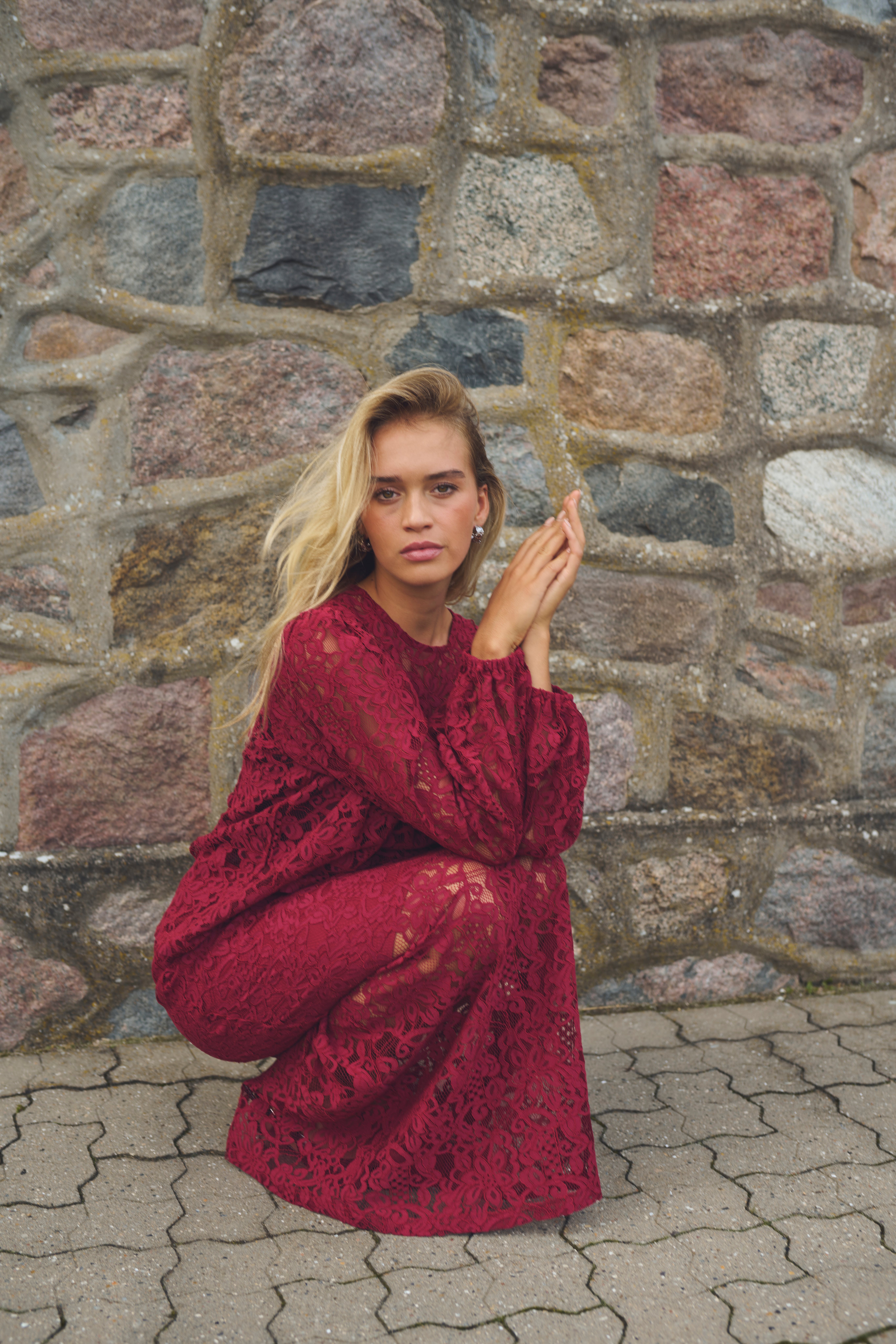 KAlanice Spitzenrock LOCATION NONE 10552372-191940