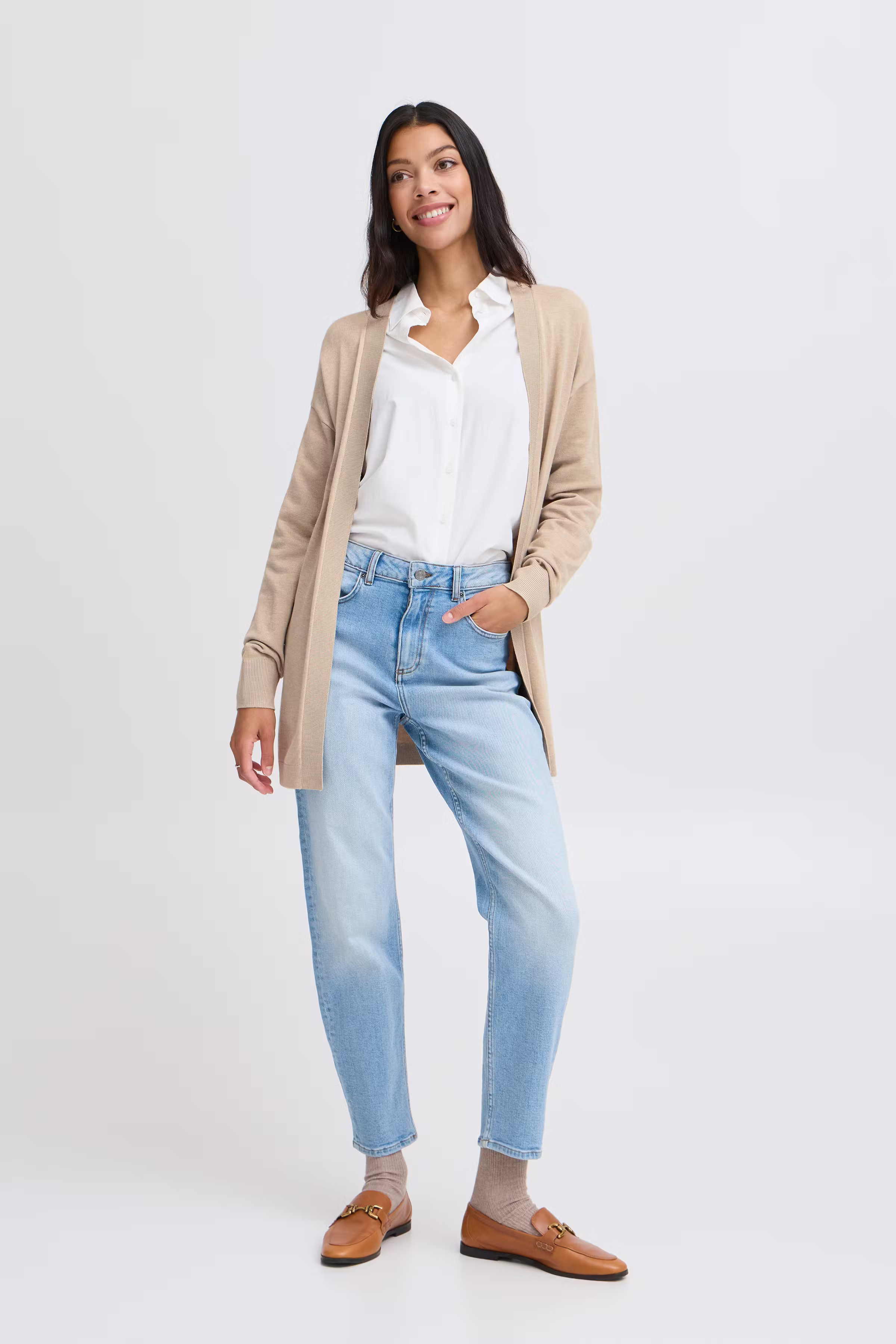 BYMMORLA Cardigan LOOKBOOK FRONT 20814392-1513041