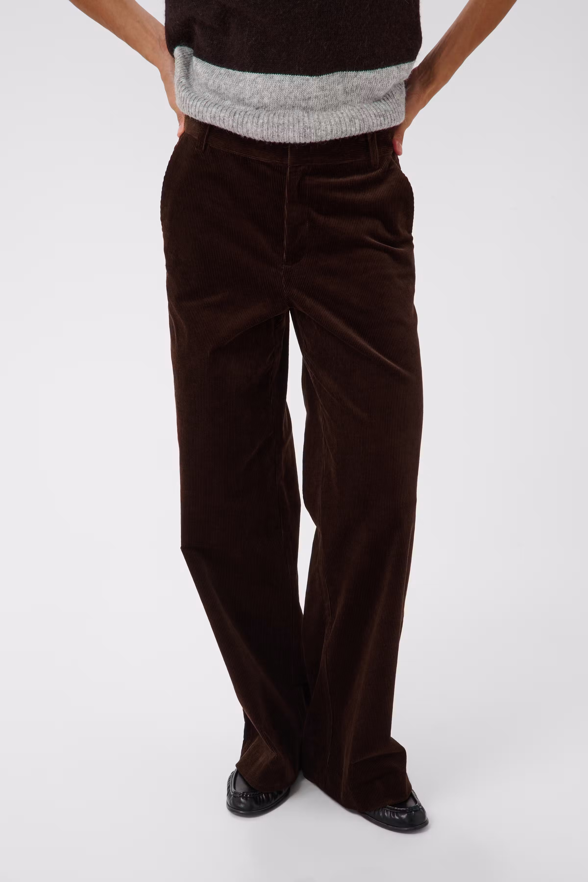 ColumbaPW Bukser LOOKBOOK FRONT 30310801-191106