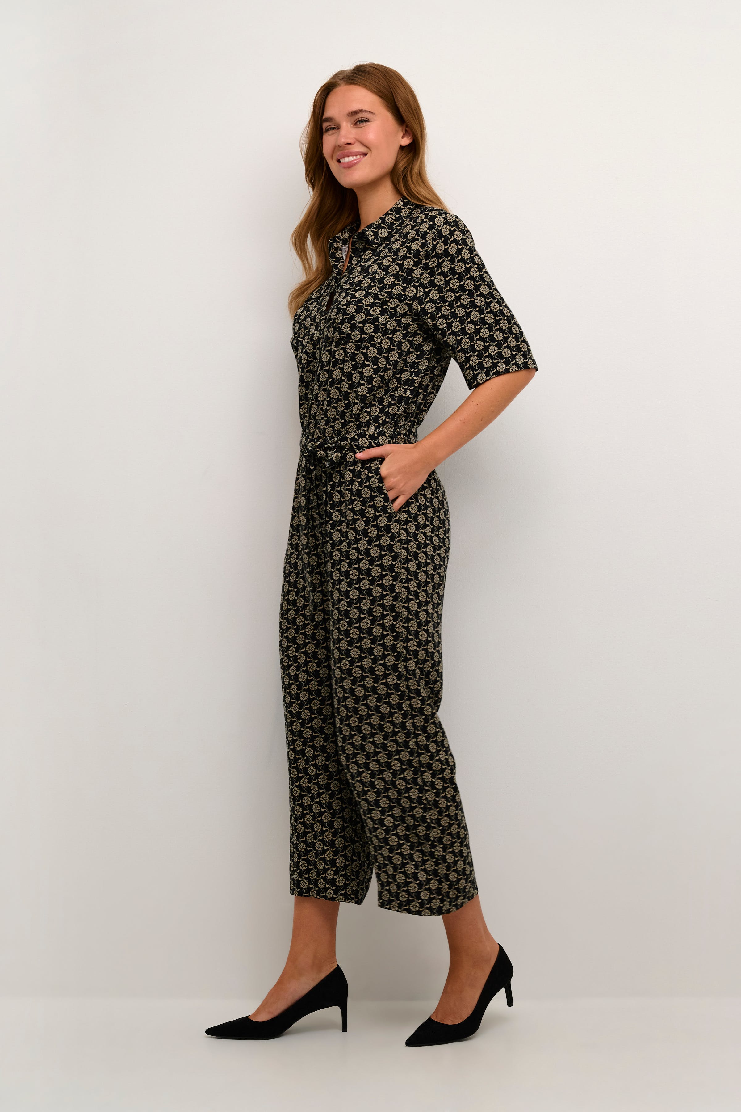 KAruthie Overall LOOKBOOK FRONT 10509441-106841