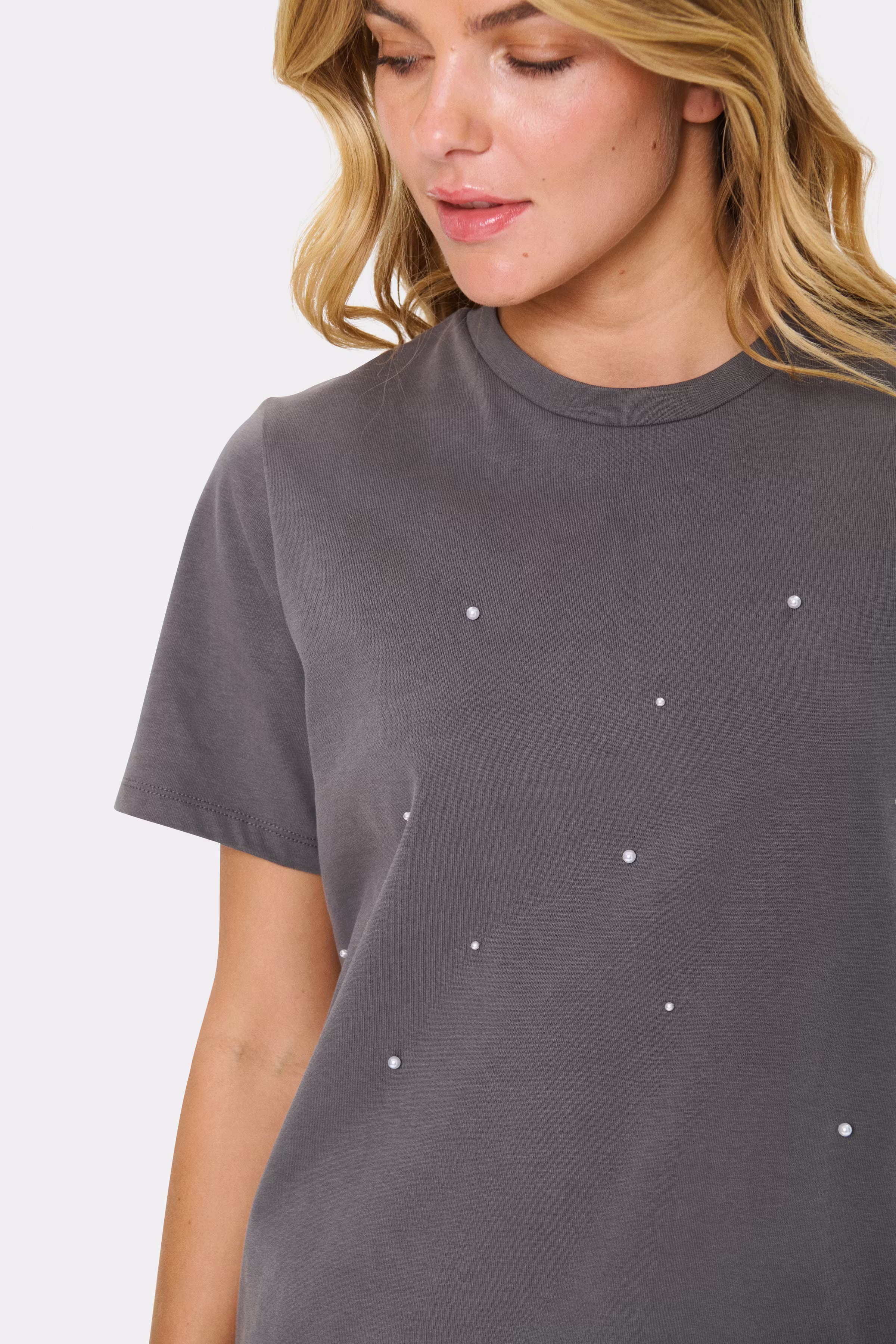 MishaSZ T-shirt LOOKBOOK DETAIL 30514385-180306