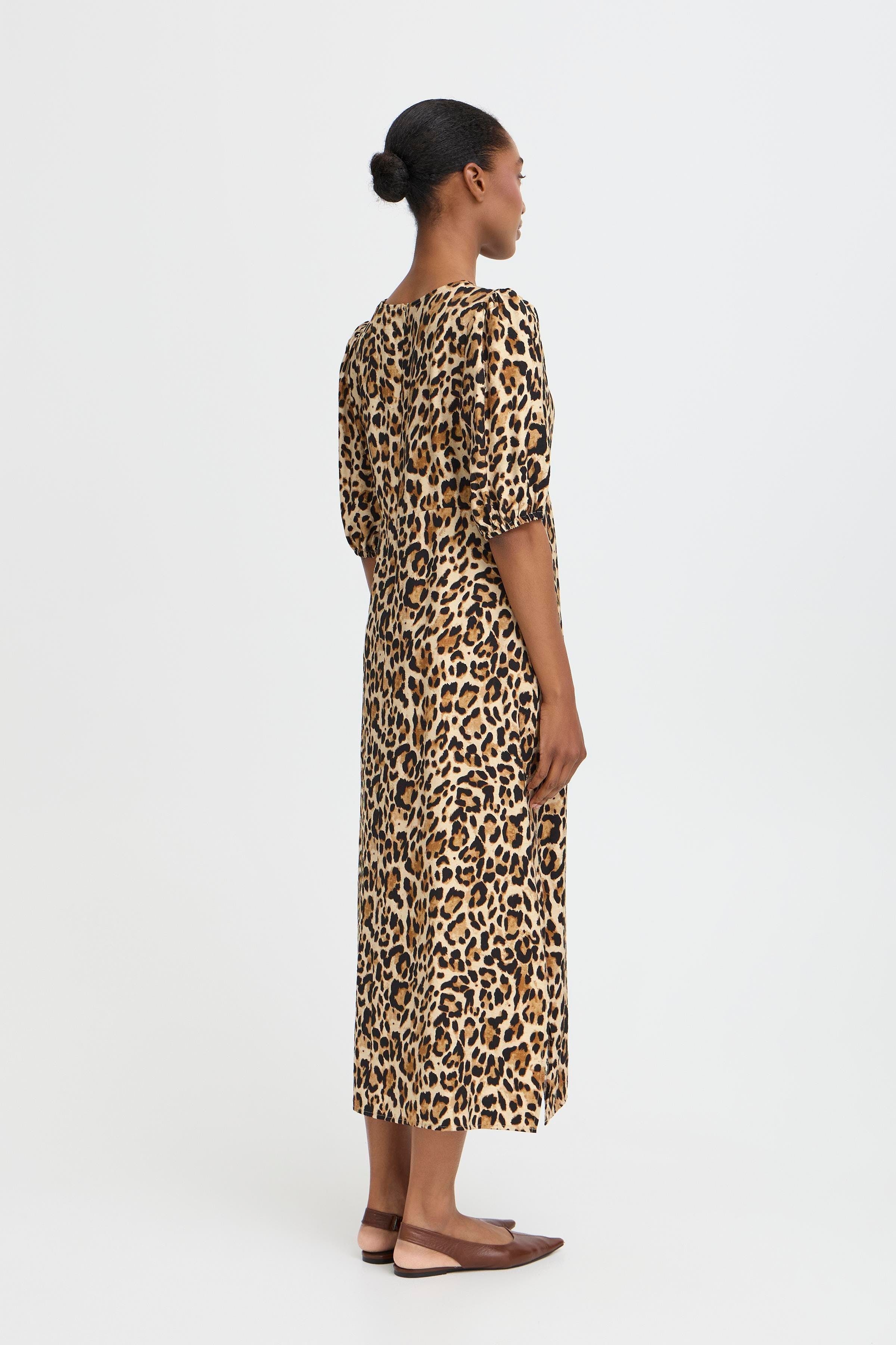 BYIHAMMA Kjole LOOKBOOK BACK 20817067-204966