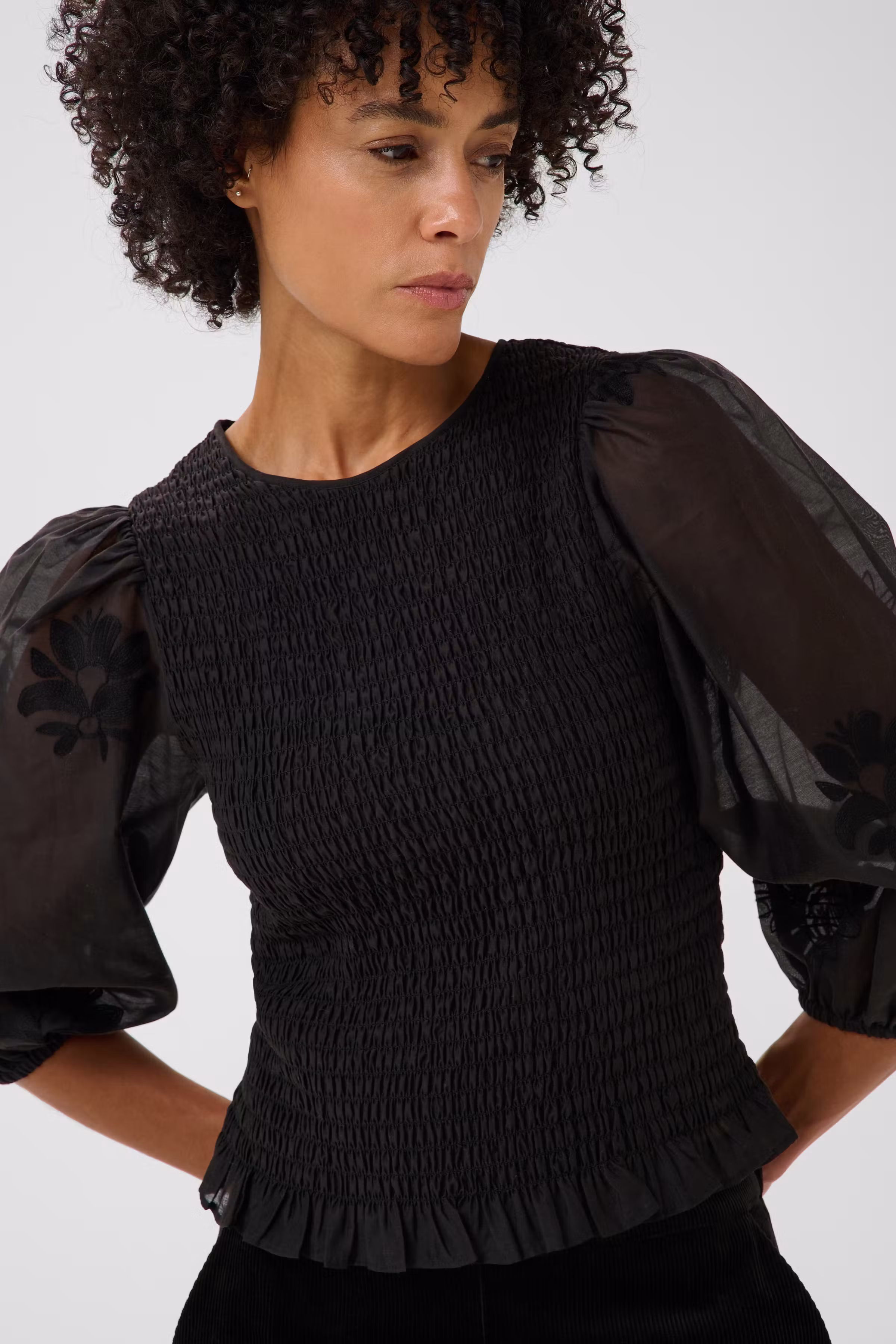 ChikaPW Bluse LOOKBOOK DETAIL 30310820-194008