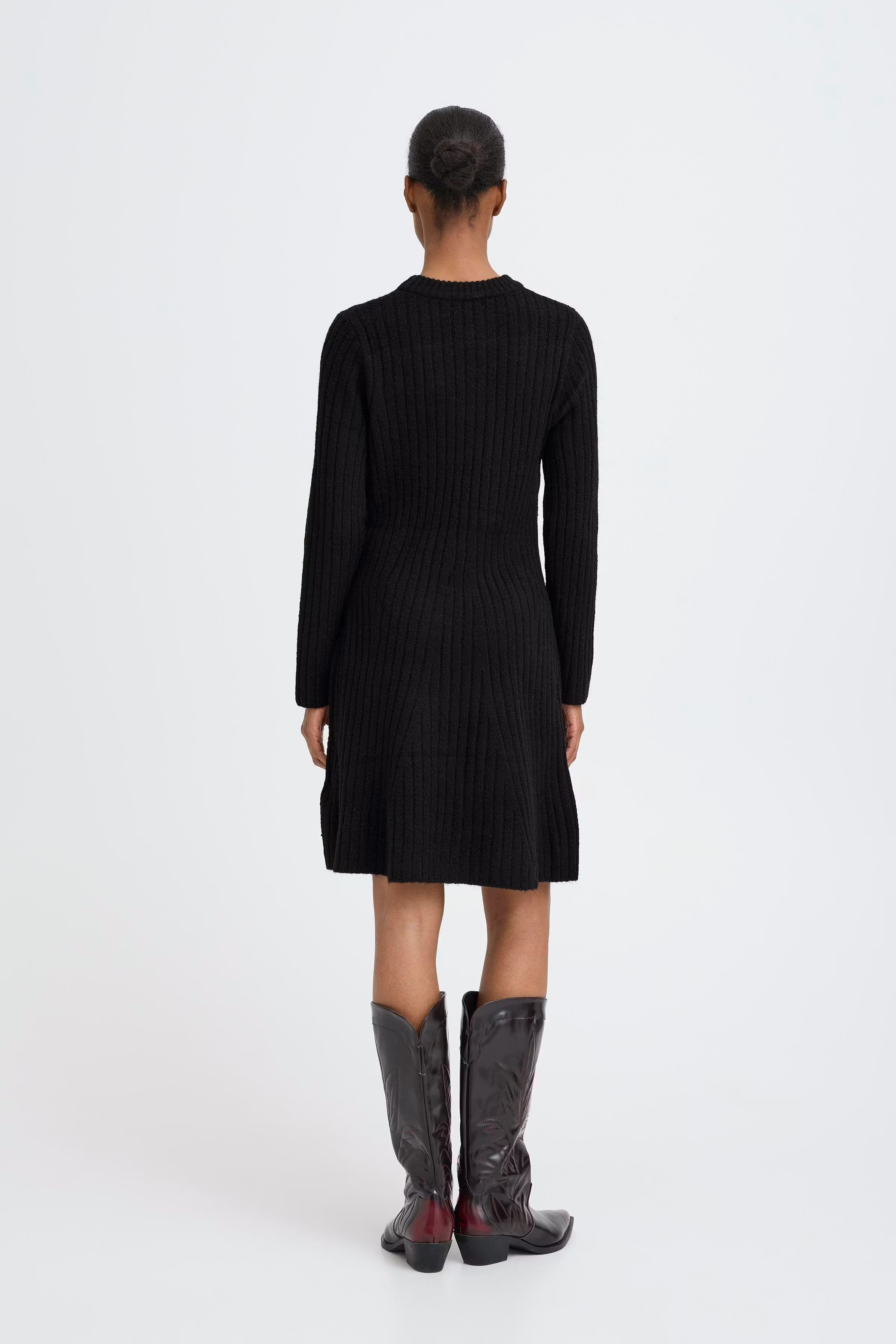 BYMARIANNA Kjole LOOKBOOK BACK 20818545-1940081