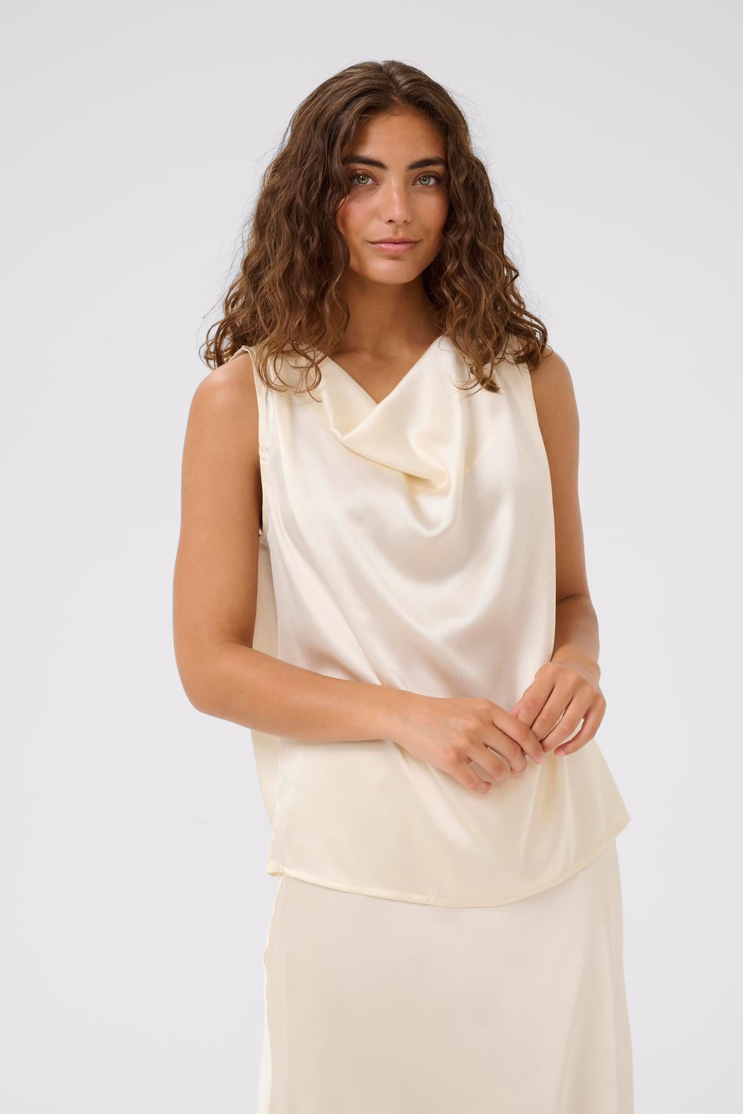 CUcamusa Top LOOKBOOK FRONT 50112585-120304