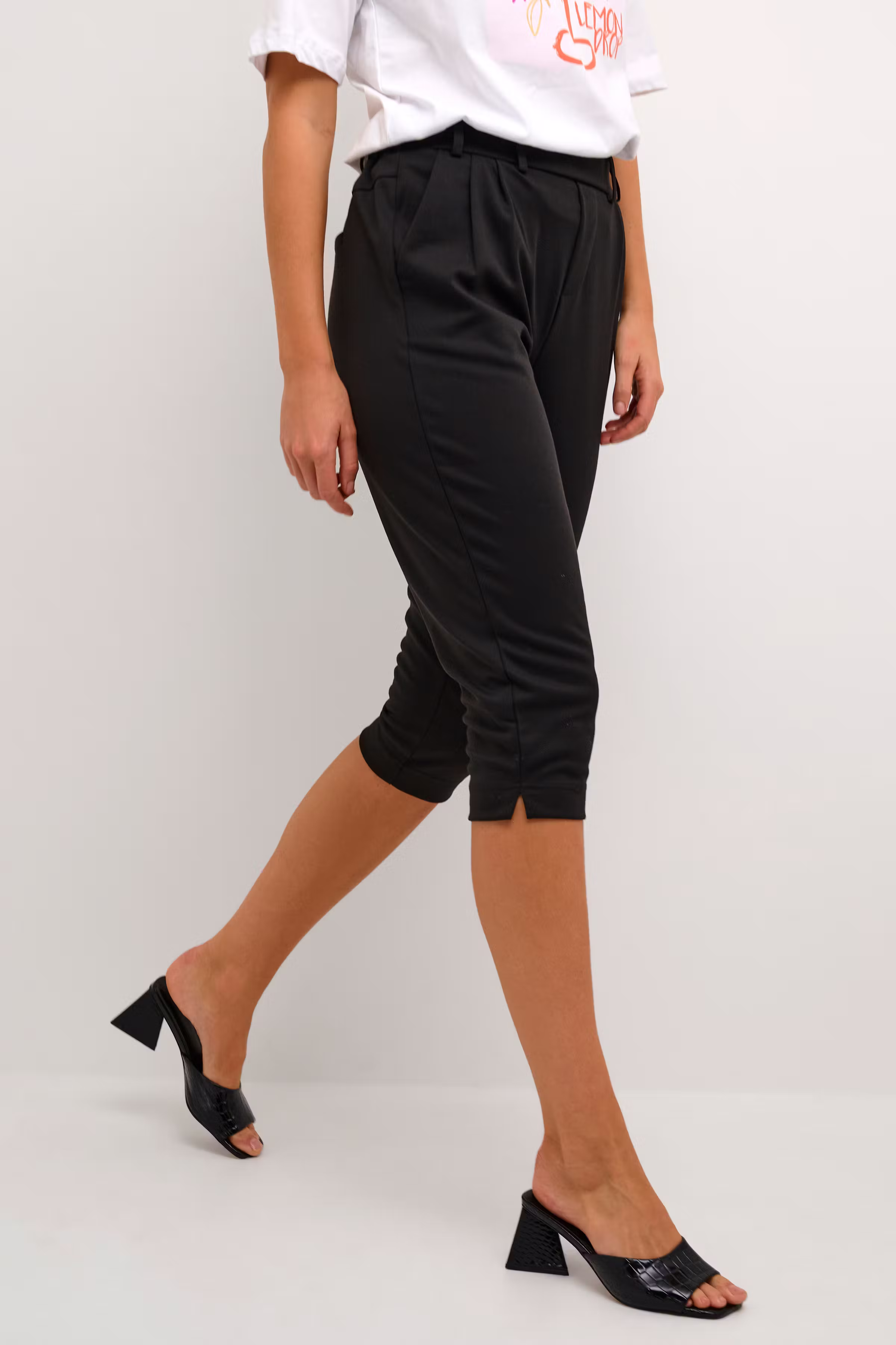 KAjenny Trousers LOOKBOOK DETAIL 10508872-100121