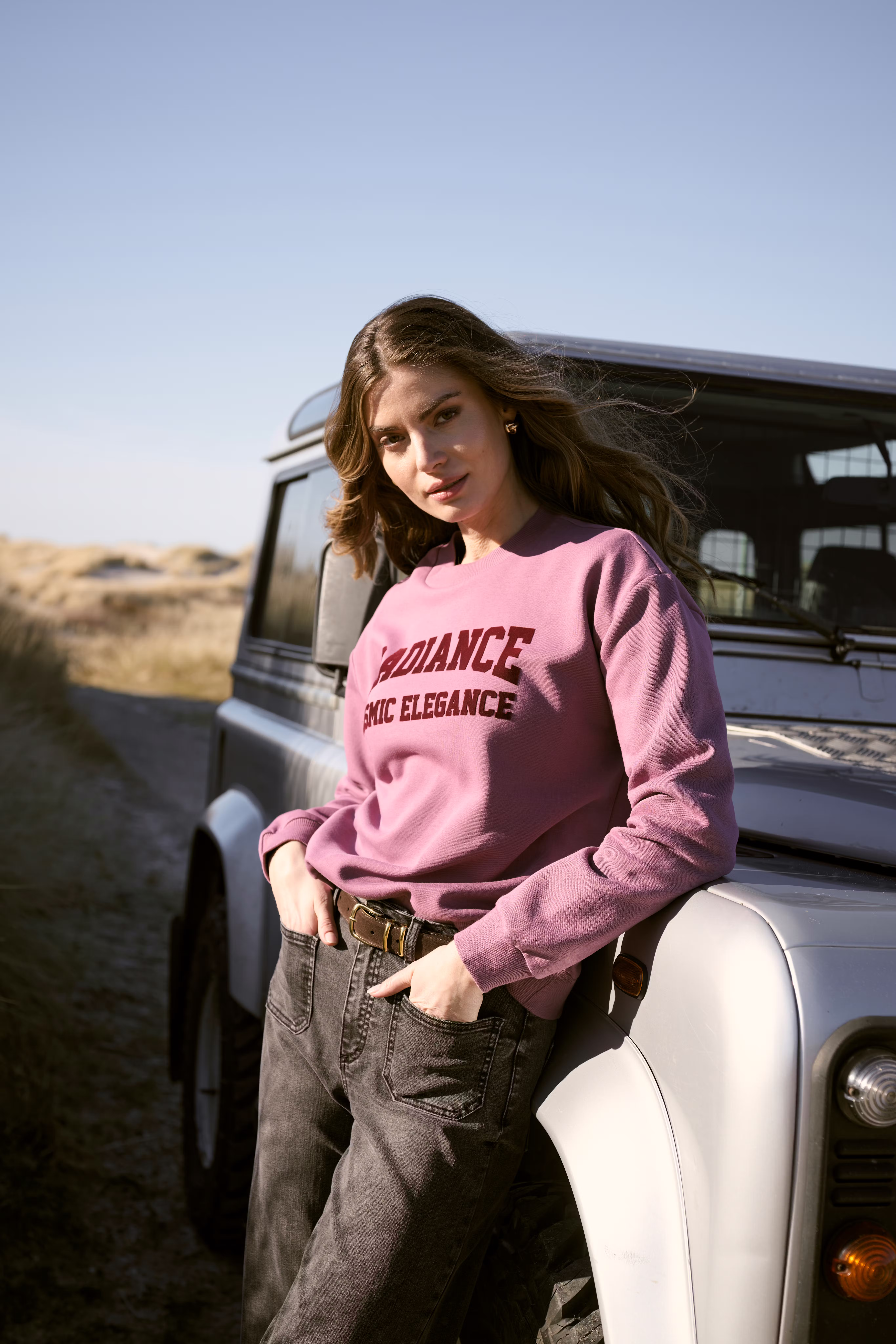 KAprecious Sweatshirt LOCATION NONE 10510870-181709