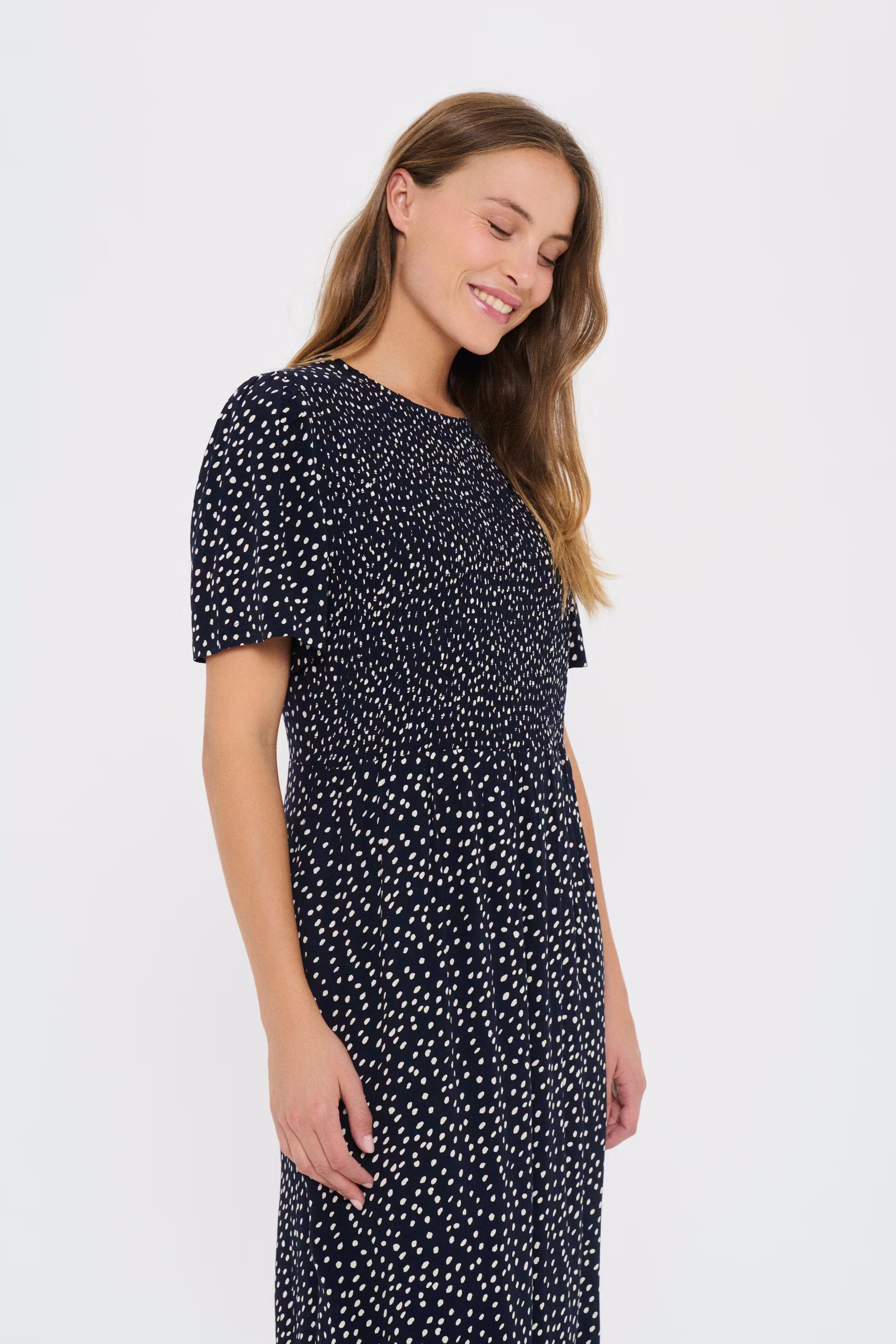 MalikaSZ Kjole LOOKBOOK FRONT 30514403-304495