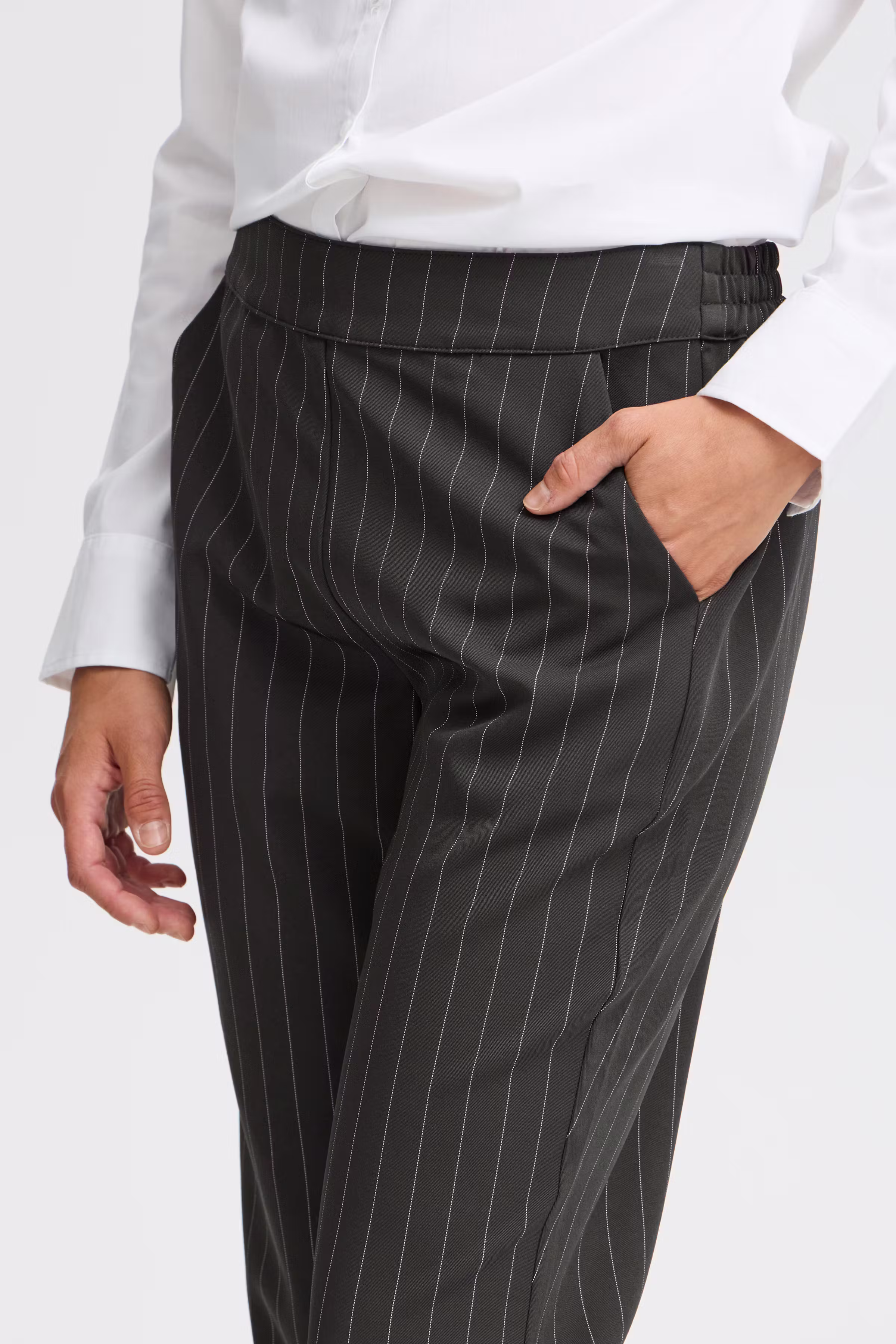 FRPAMILA Hose LOOKBOOK DETAIL 20613802-200111