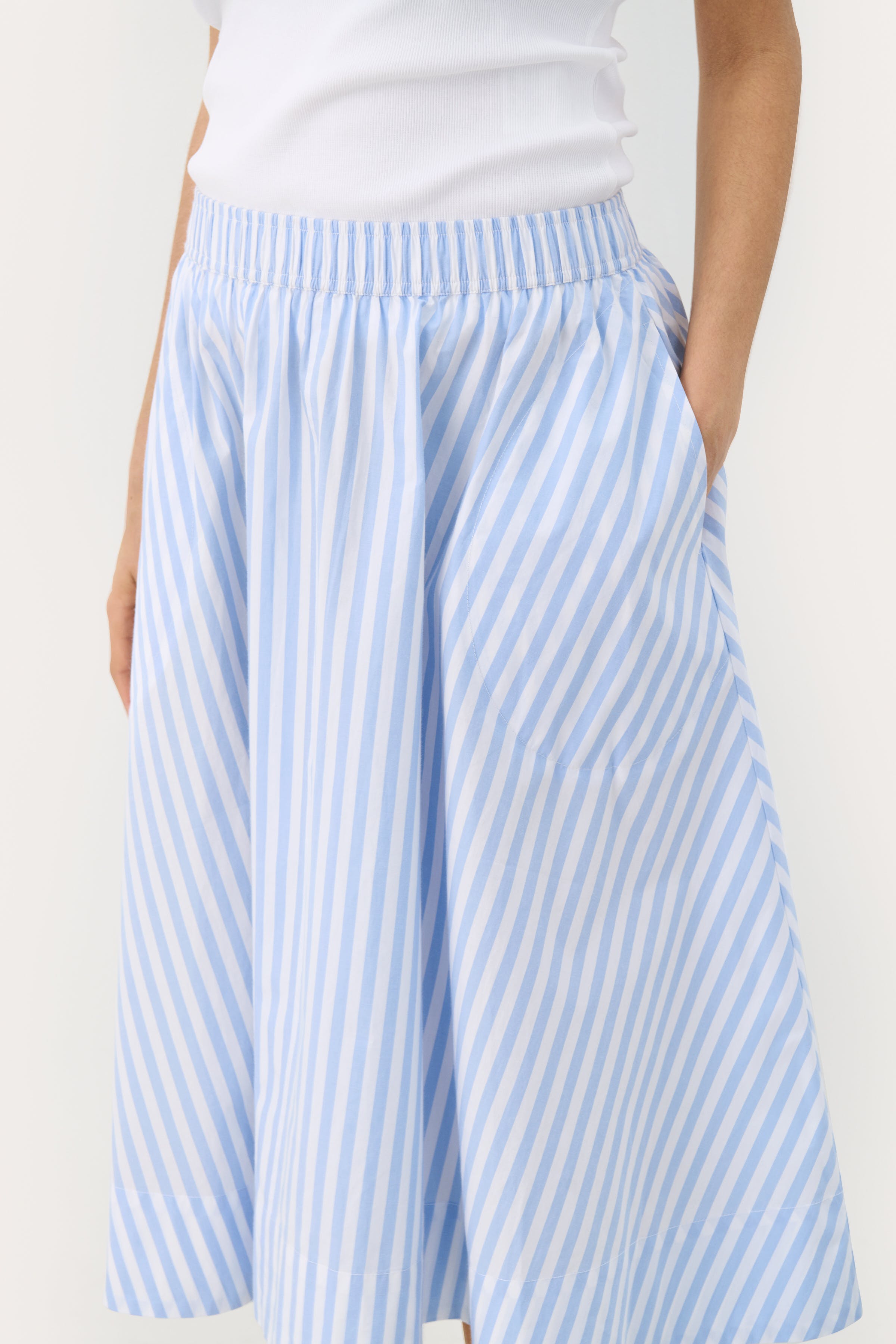 IngiPW Long skirt LOOKBOOK DETAIL 30308534-304073