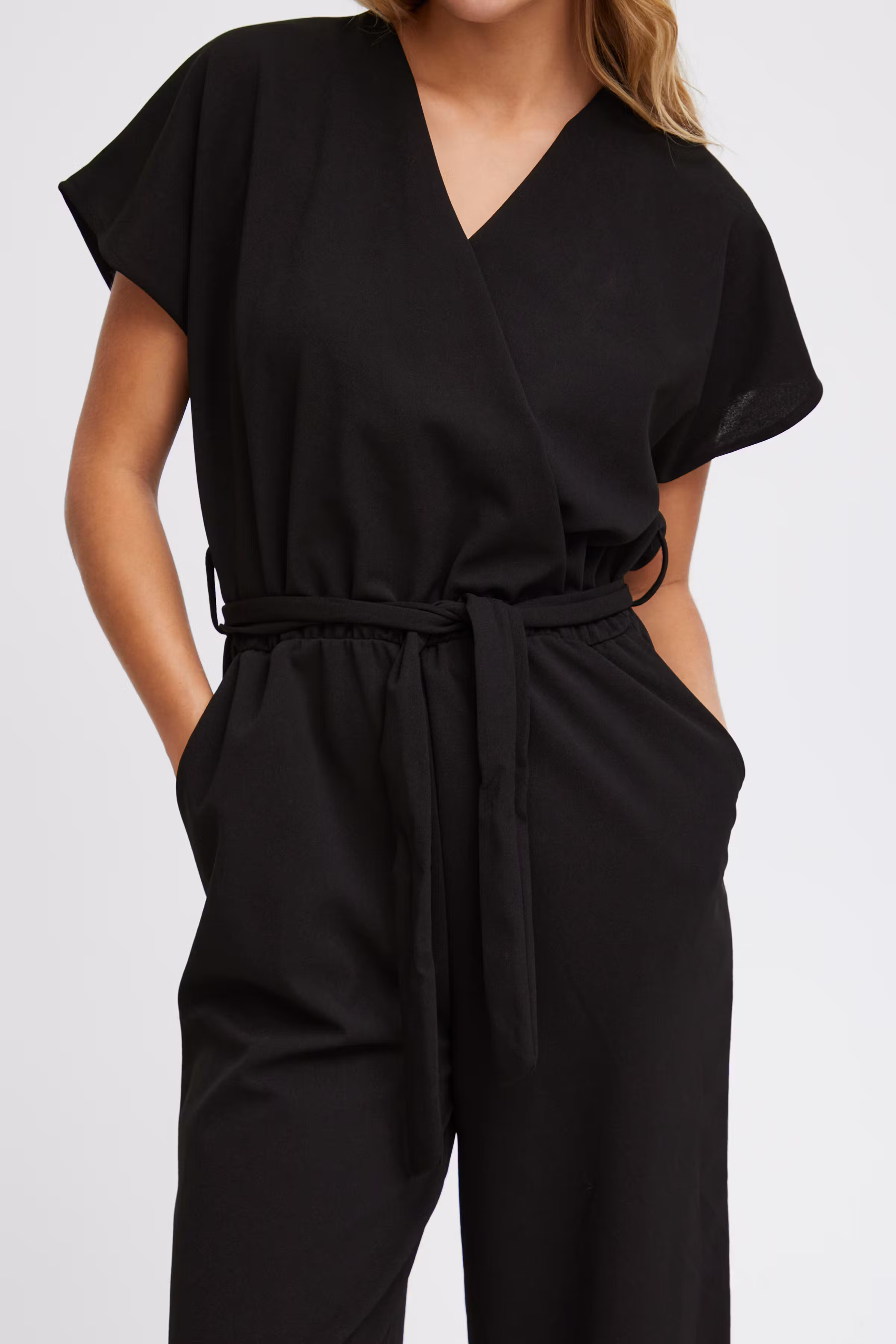 SBEXOTIC Jumpsuit LOOKBOOK DETAIL 22100277-202821